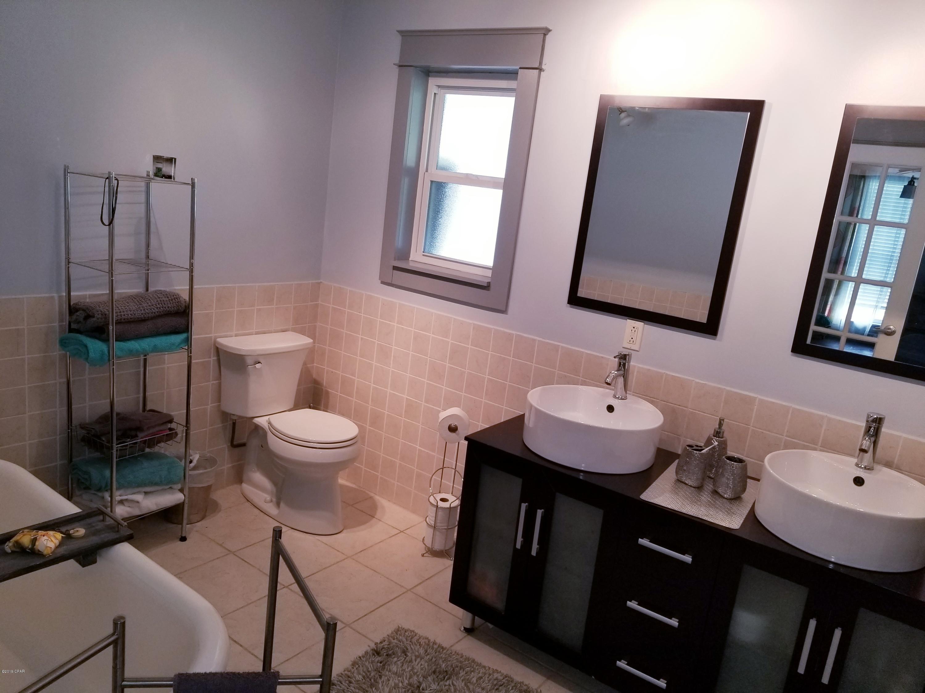 College Point - Residential