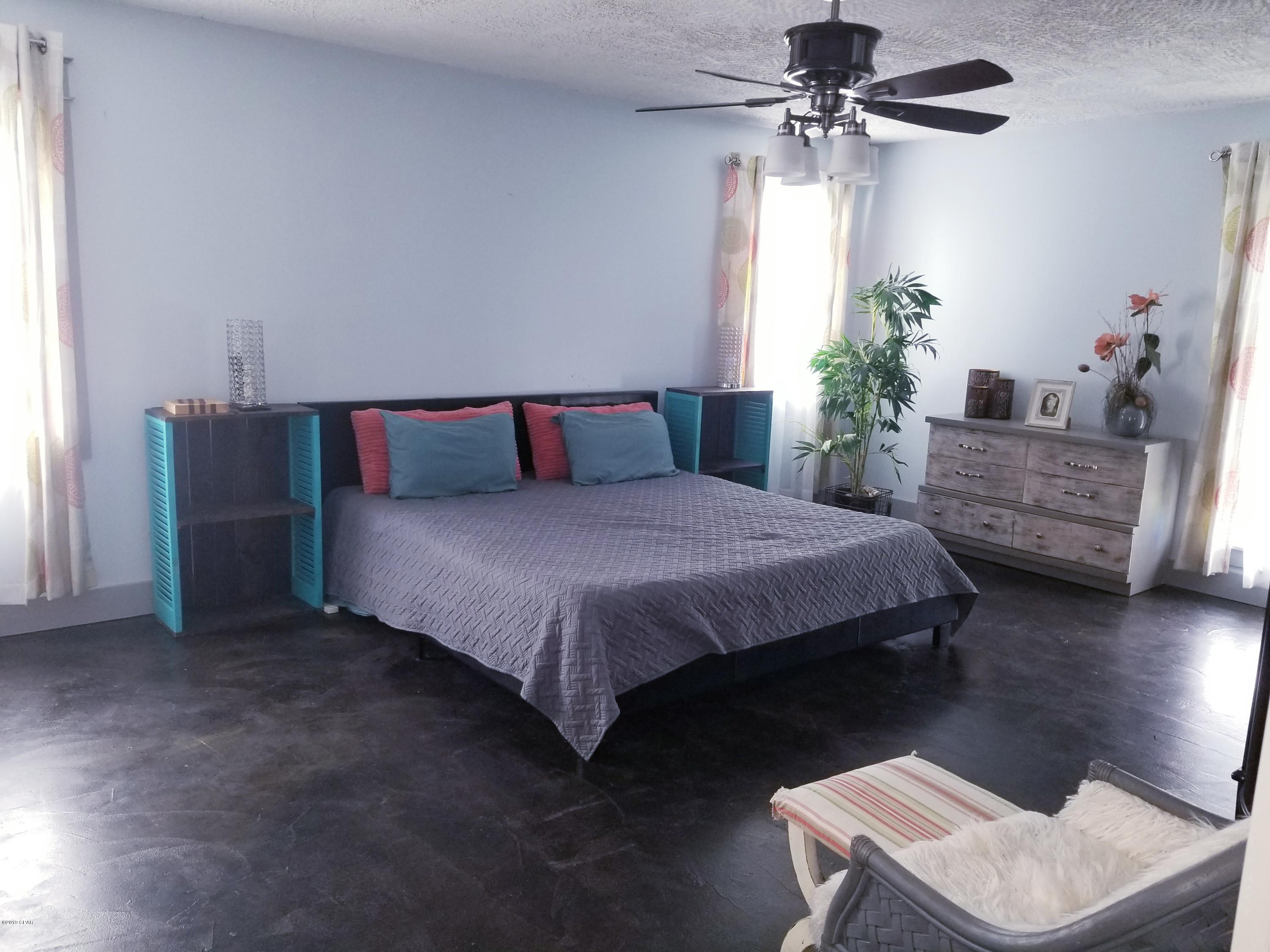 College Point - Residential