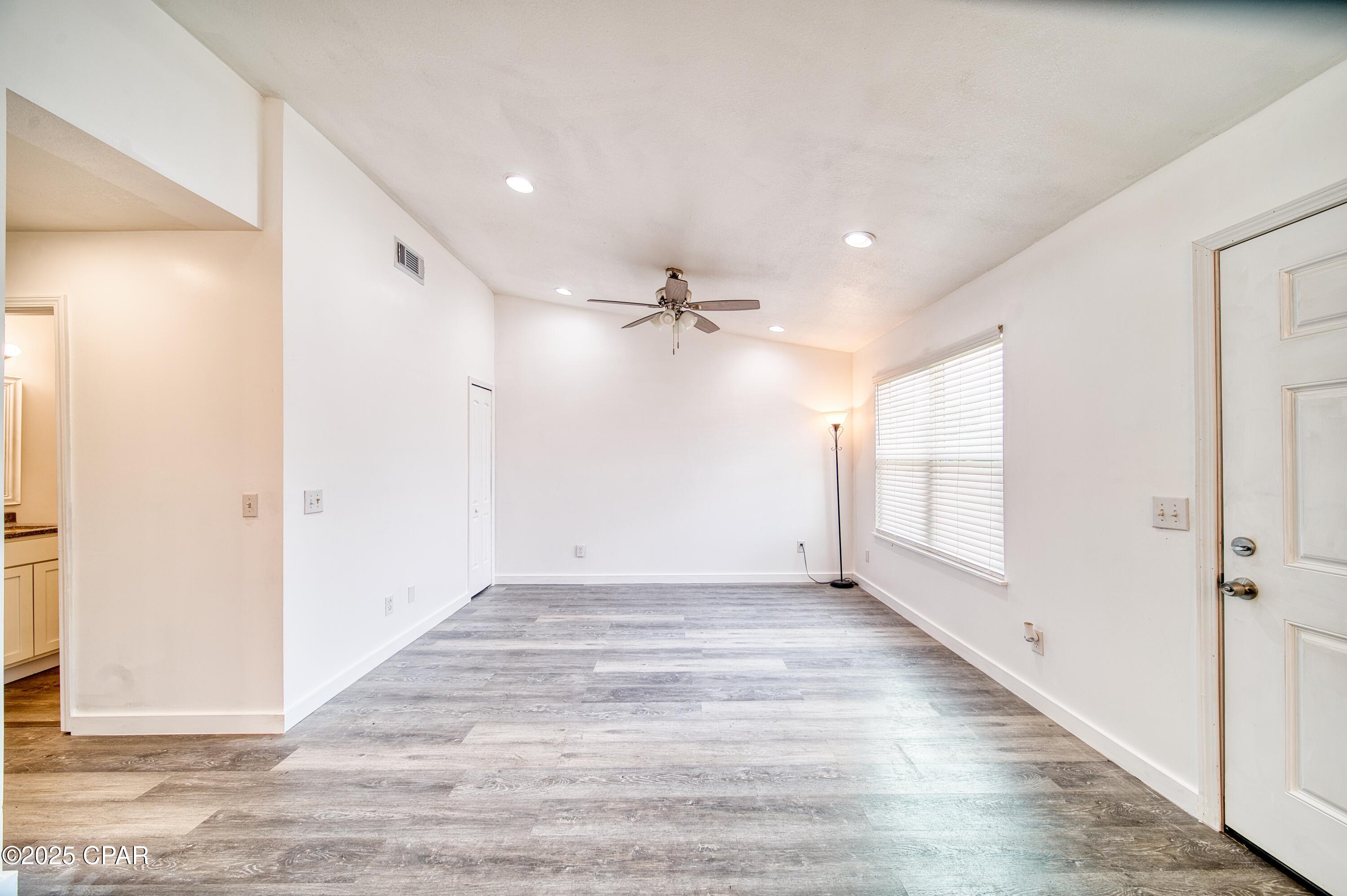 Oak Hammock - Residential