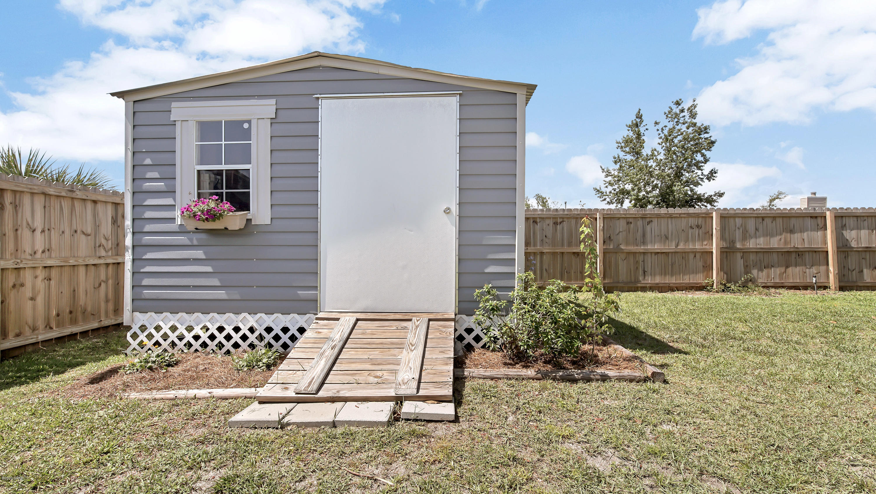 Derby Woods - Residential