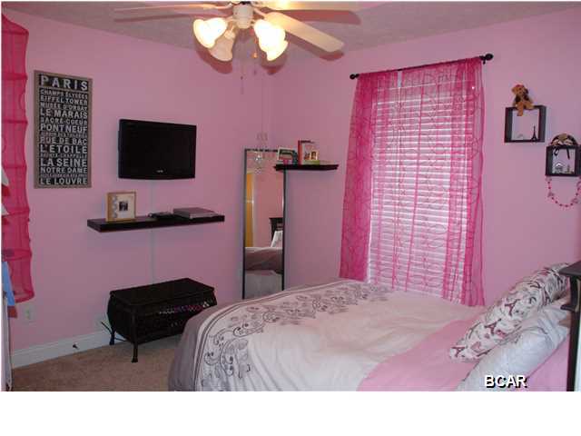 Forest Walk - Residential