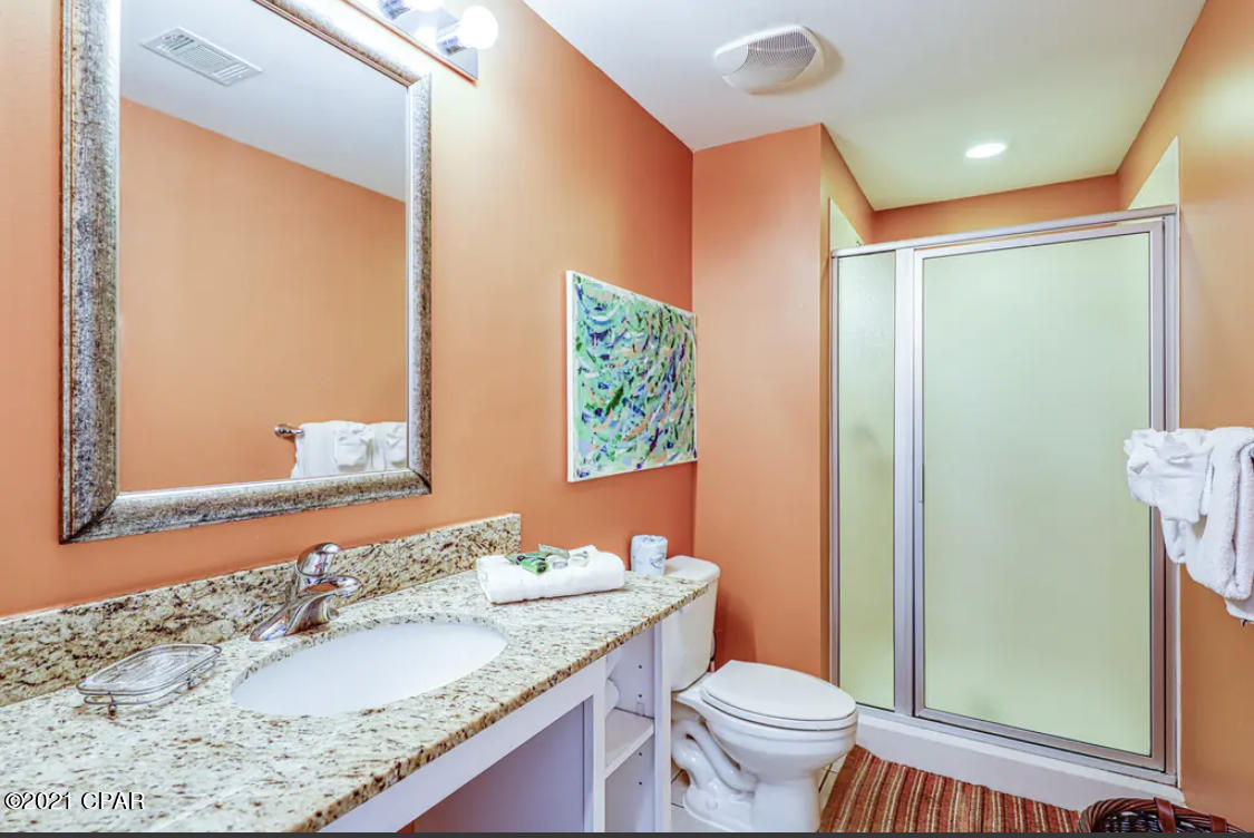 Splash Condo - Residential