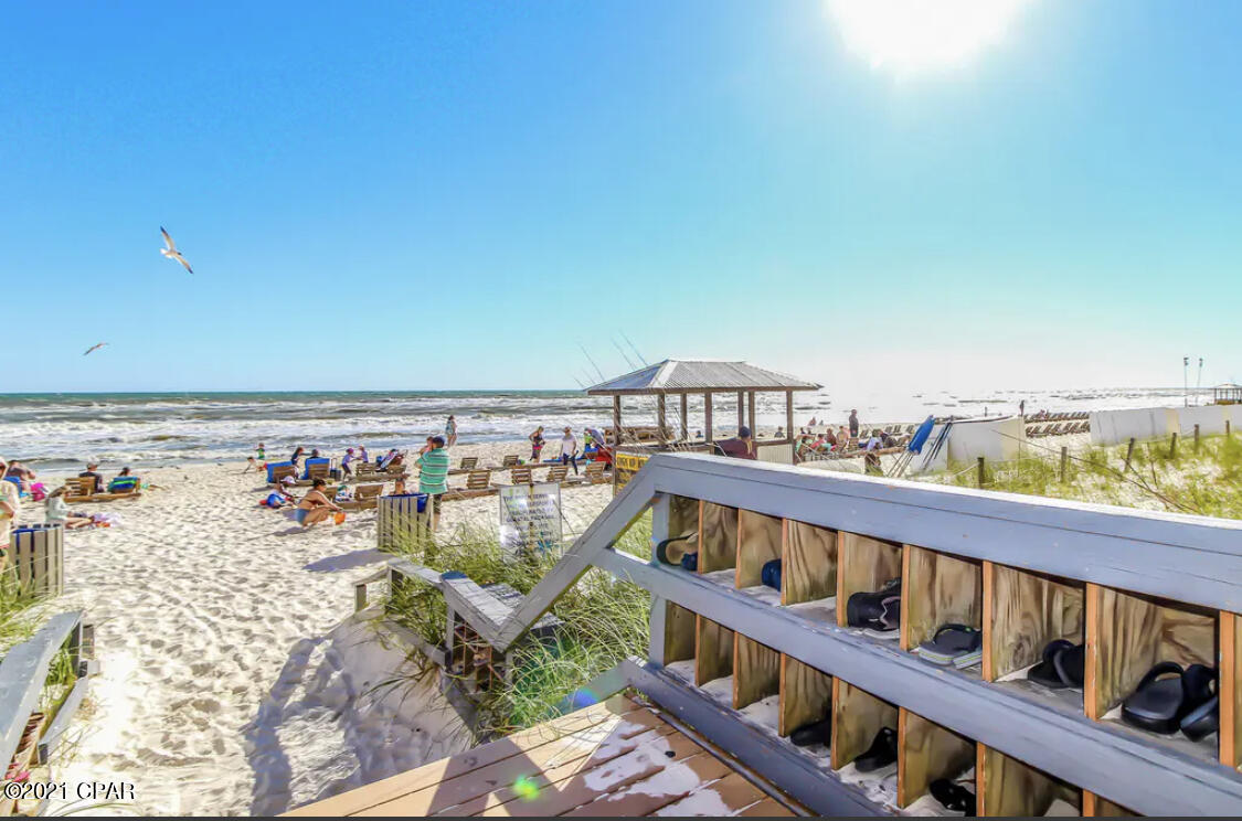 Splash Condo - Residential