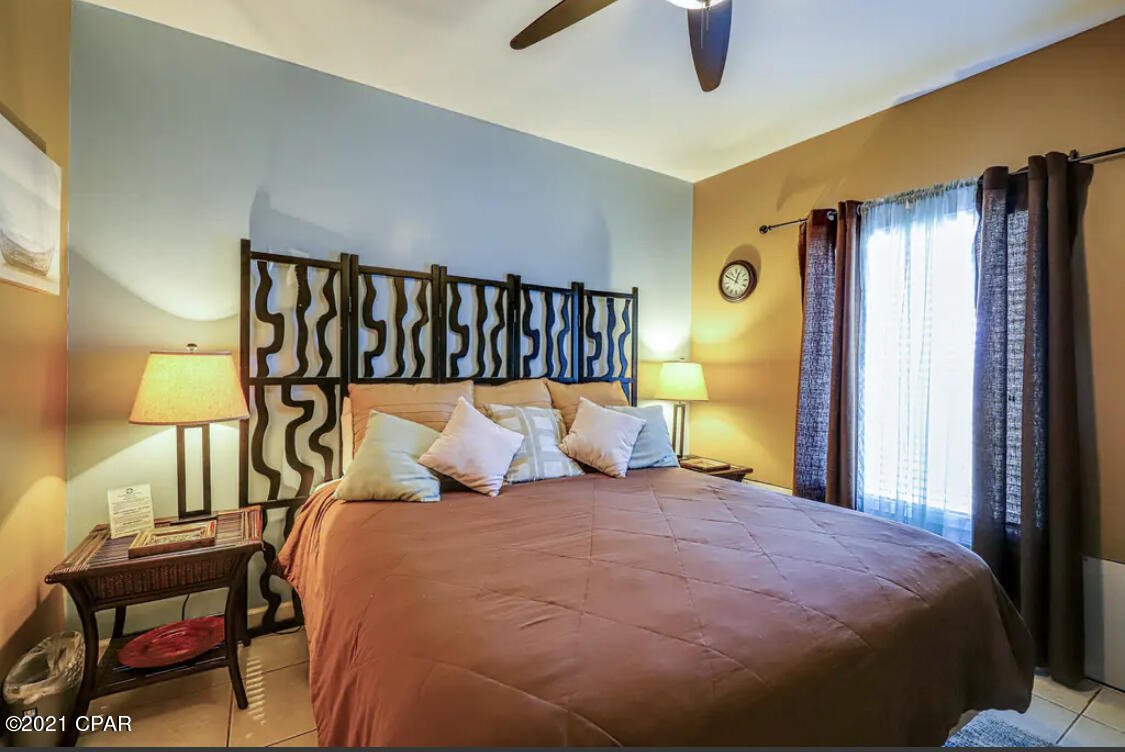 Splash Condo - Residential