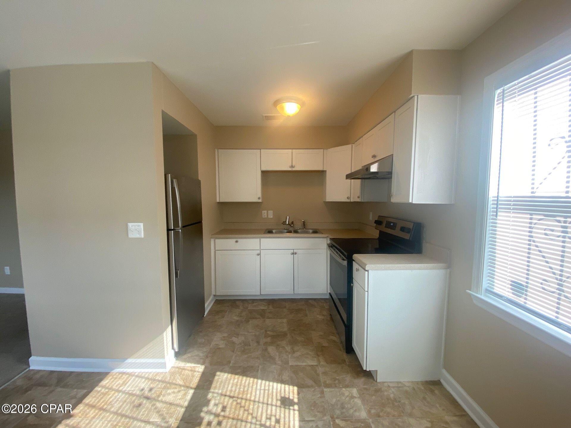 [No Recorded Subdiv] - Residential Lease