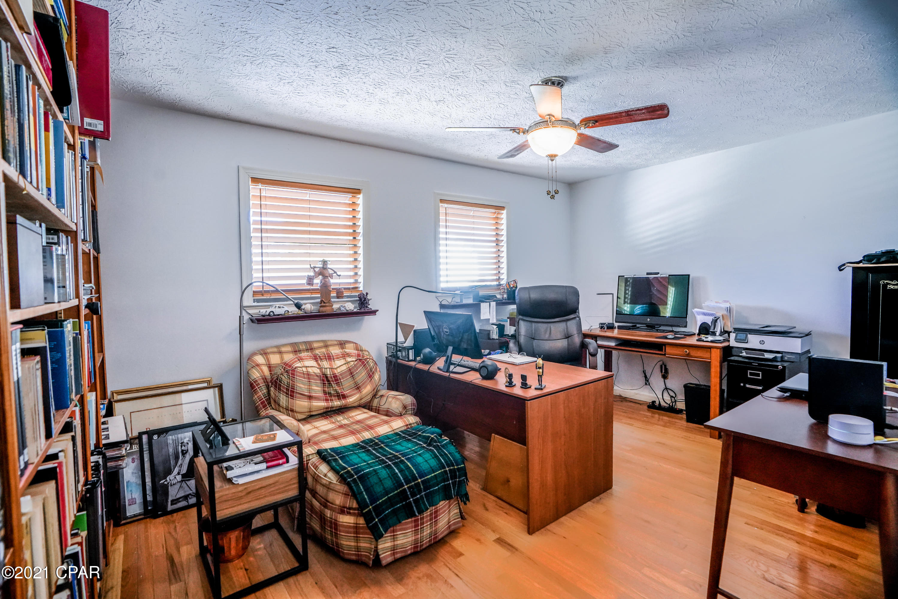 Santa Monica Beach - Residential