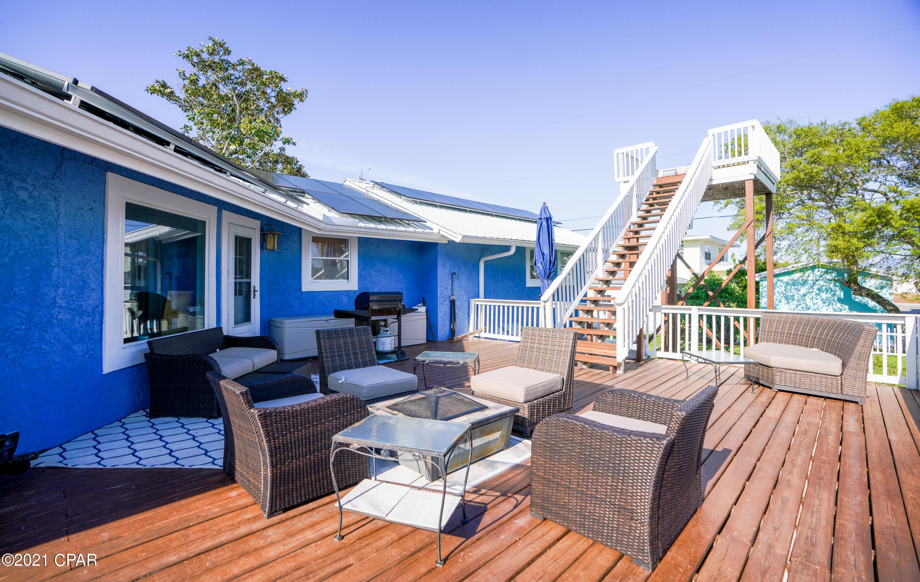 Santa Monica Beach - Residential