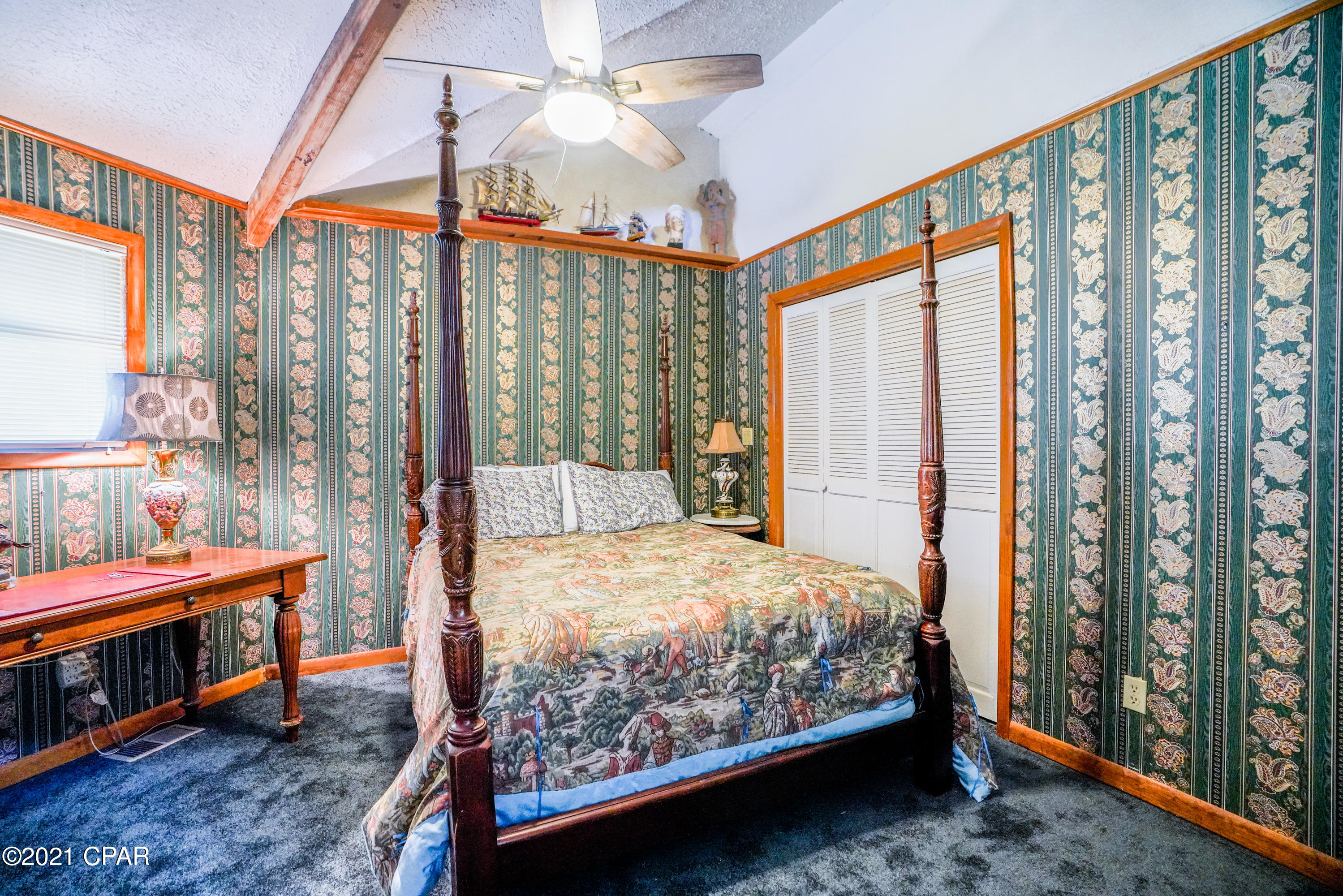 Santa Monica Beach - Residential