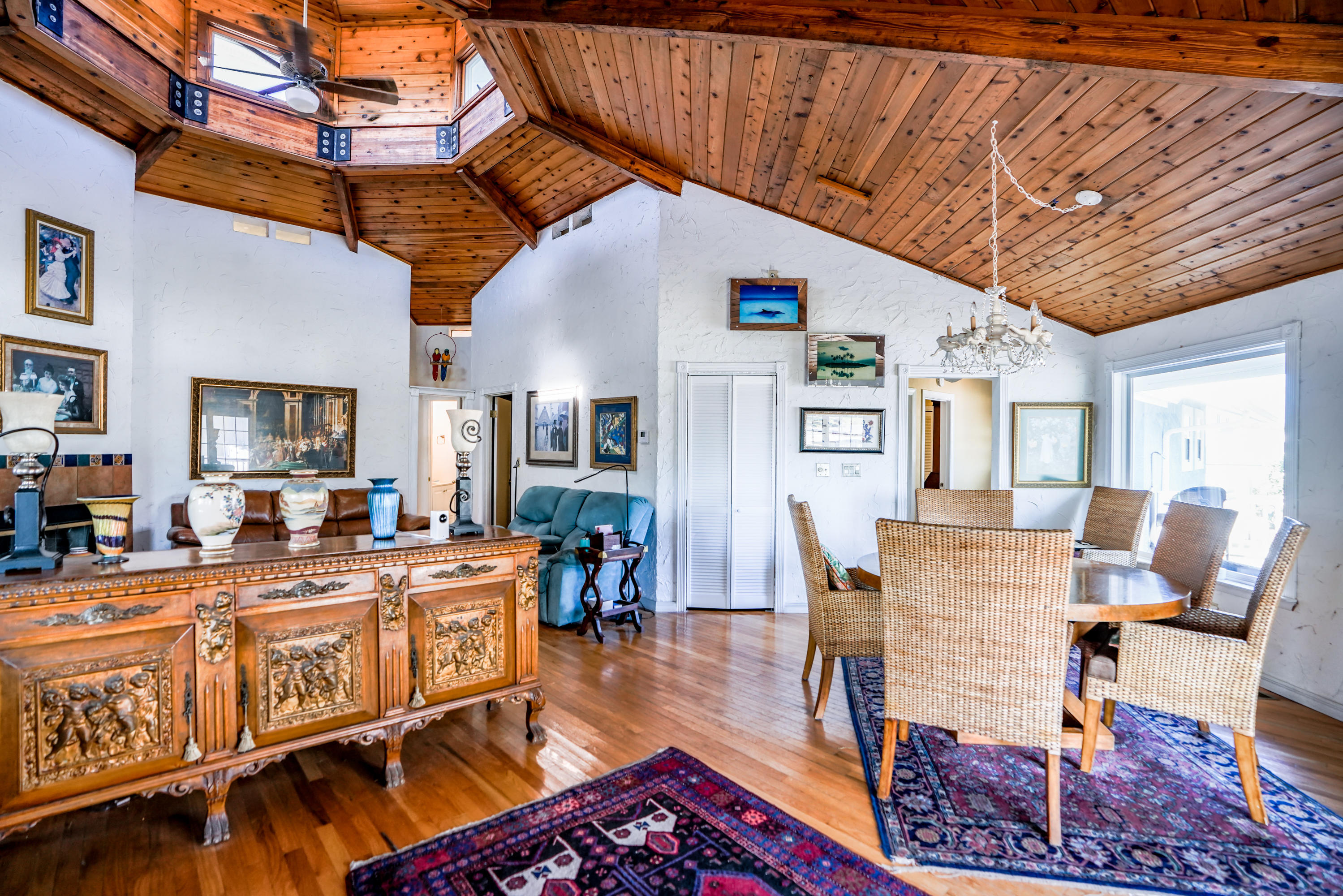 Santa Monica Beach - Residential