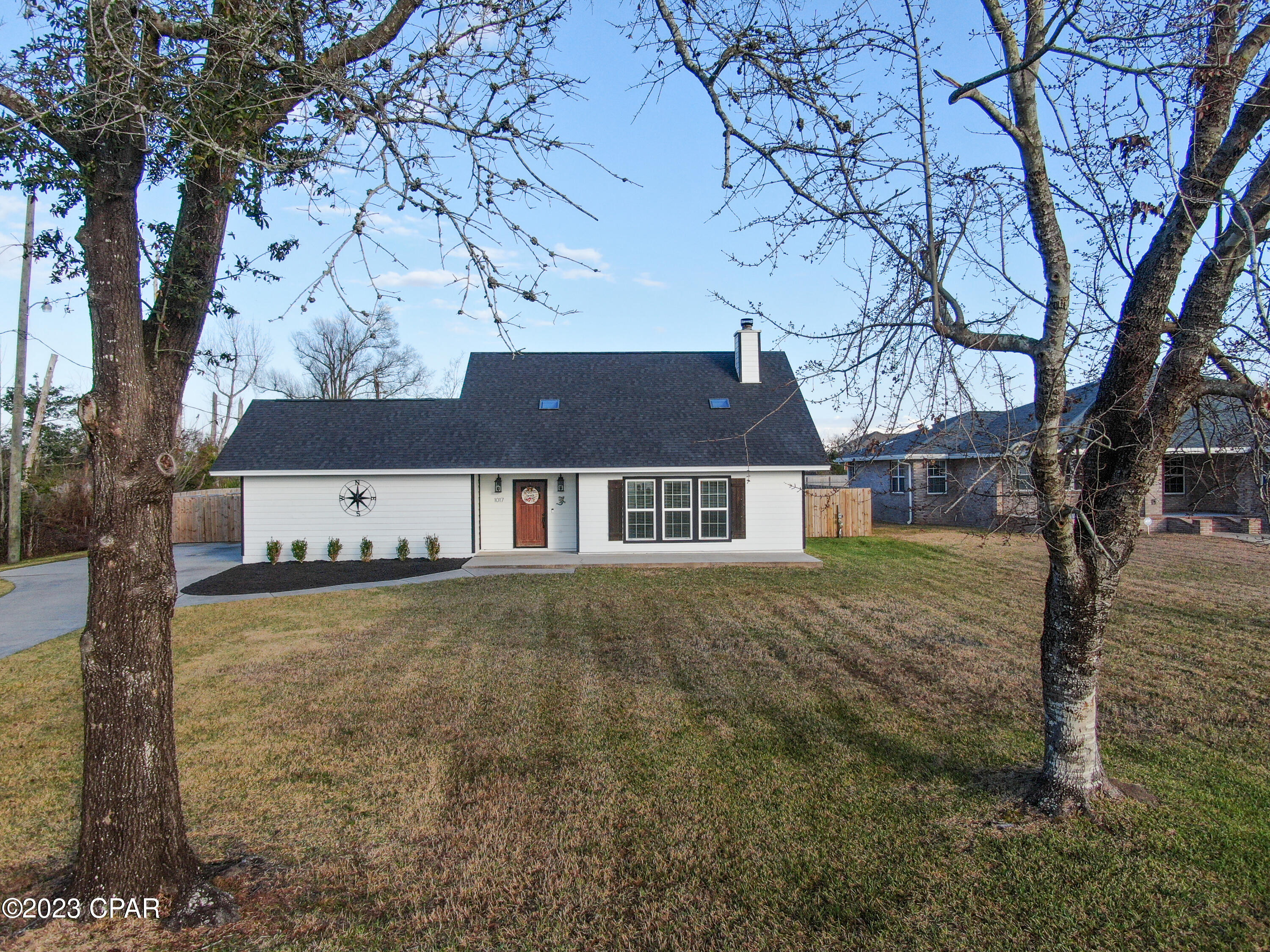 College Point Estate 1st Add - Residential