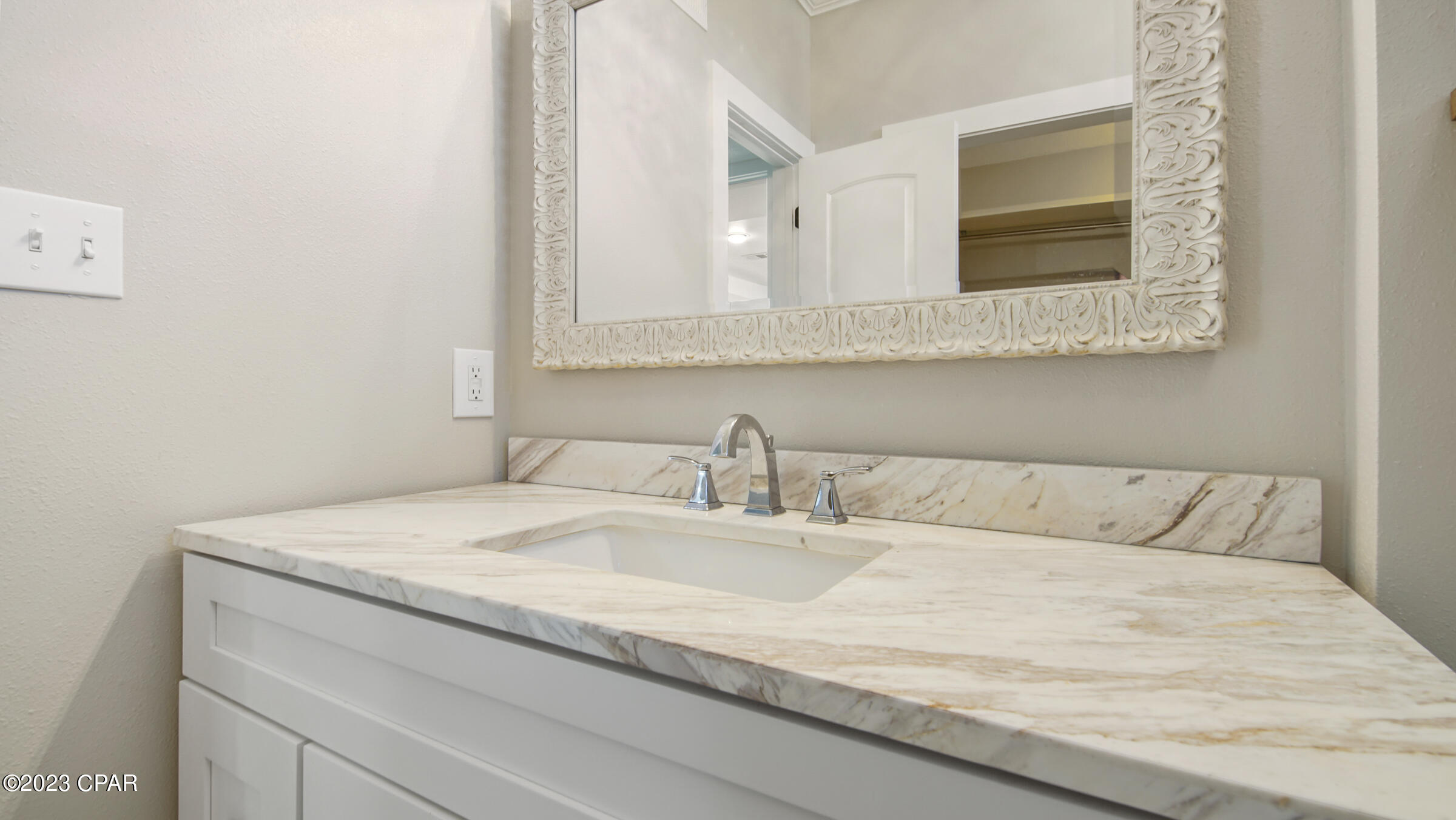 College Point Estate 1st Add - Residential