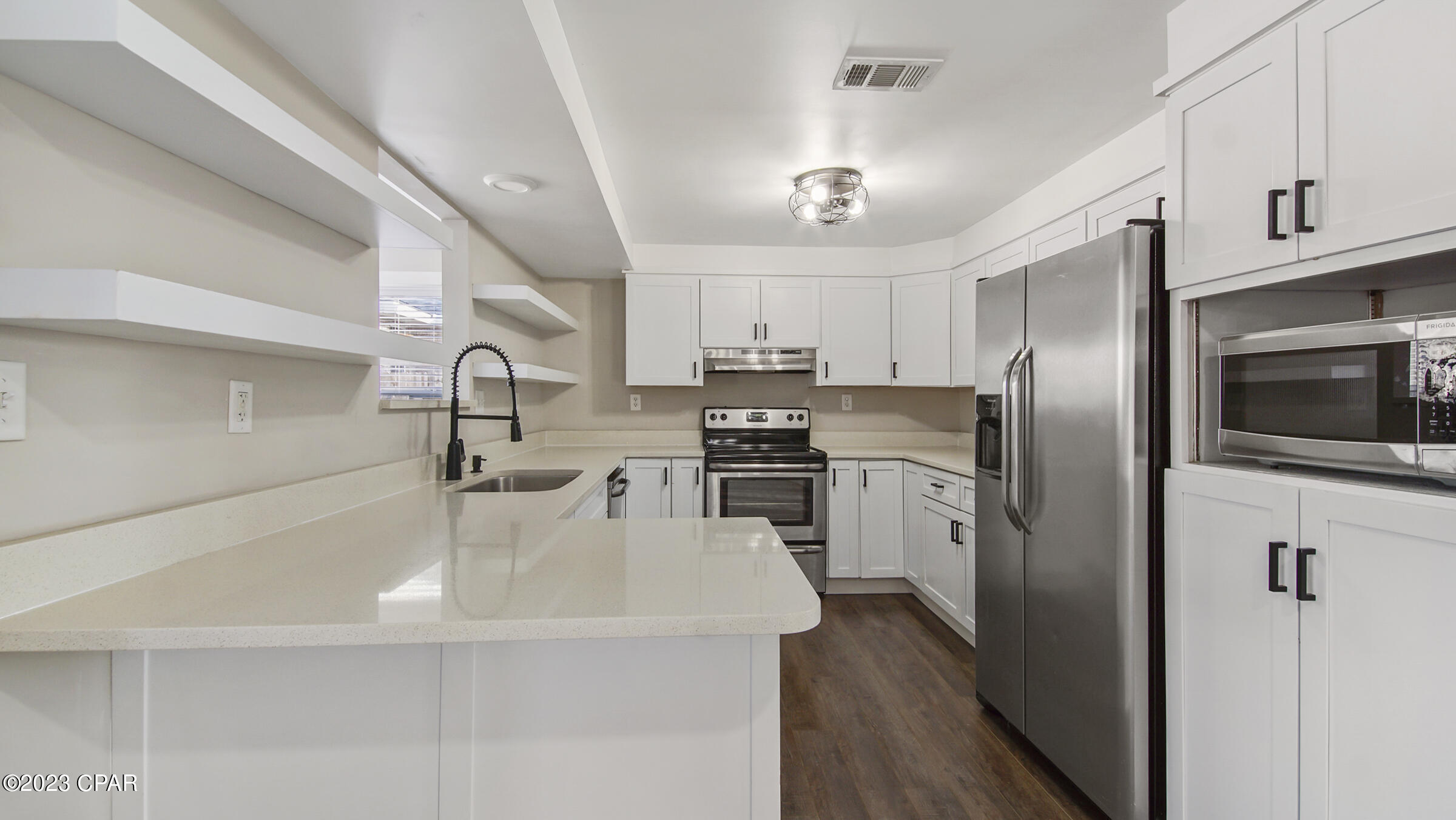 College Point Estate 1st Add - Residential