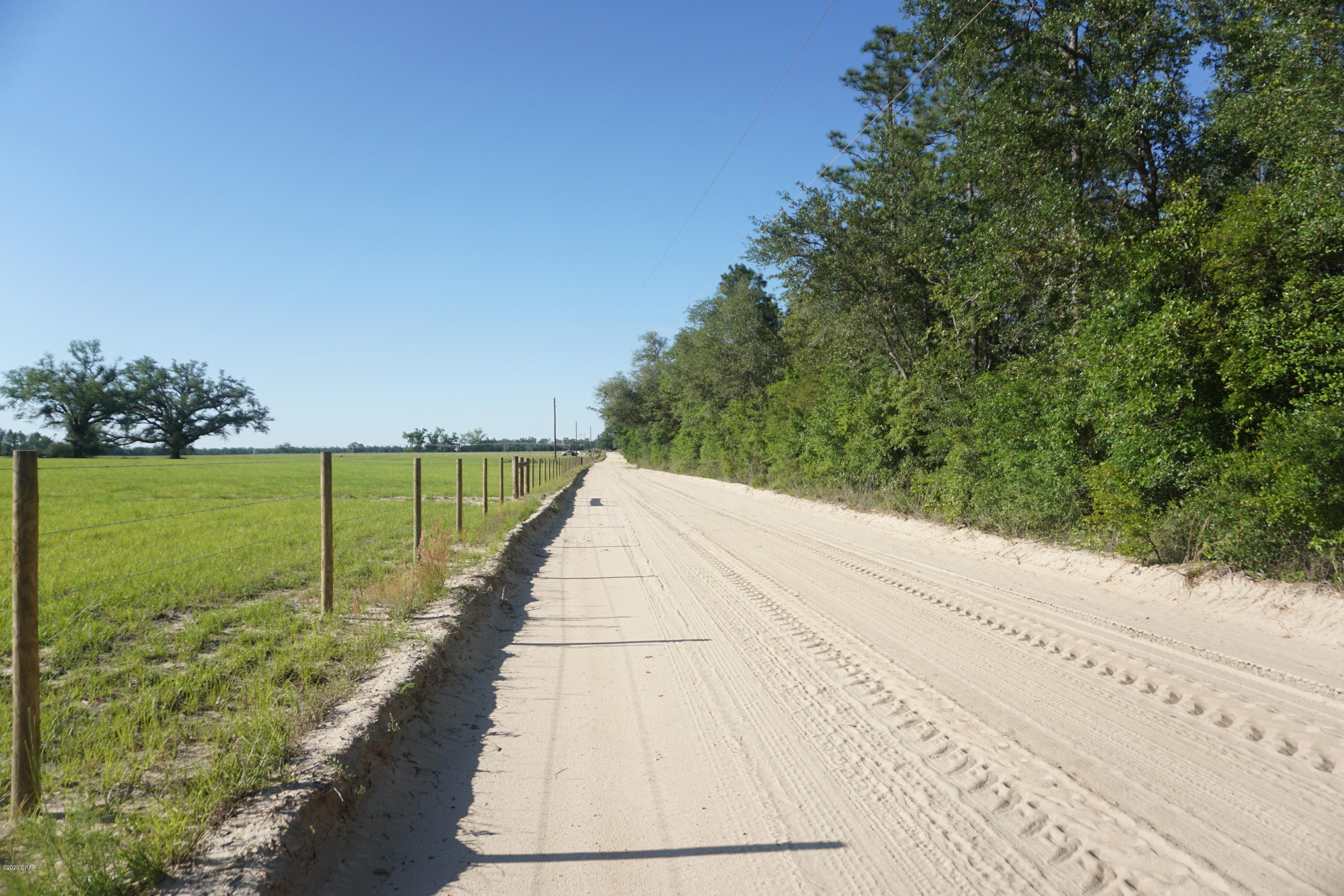 [No Recorded Subdiv] - Land