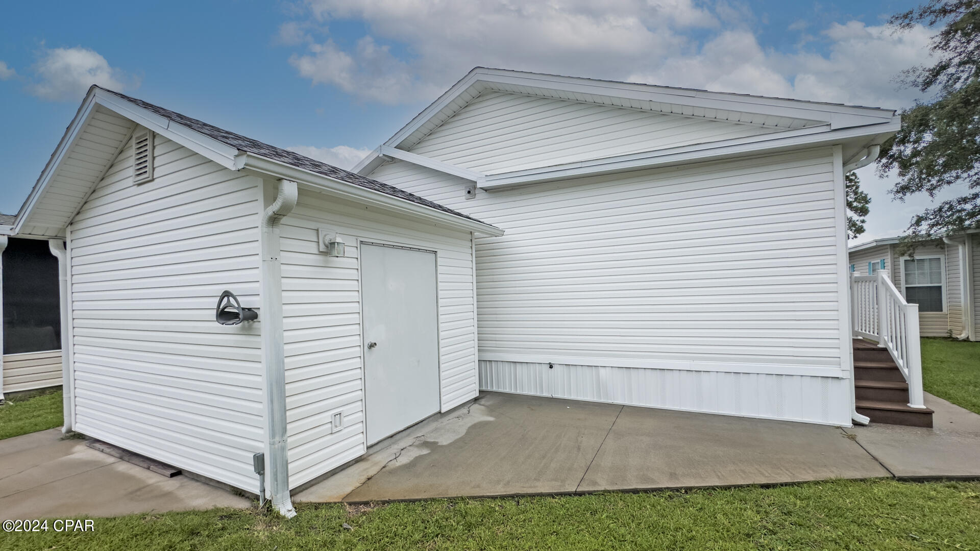 Emerald Pointe Resort - Residential