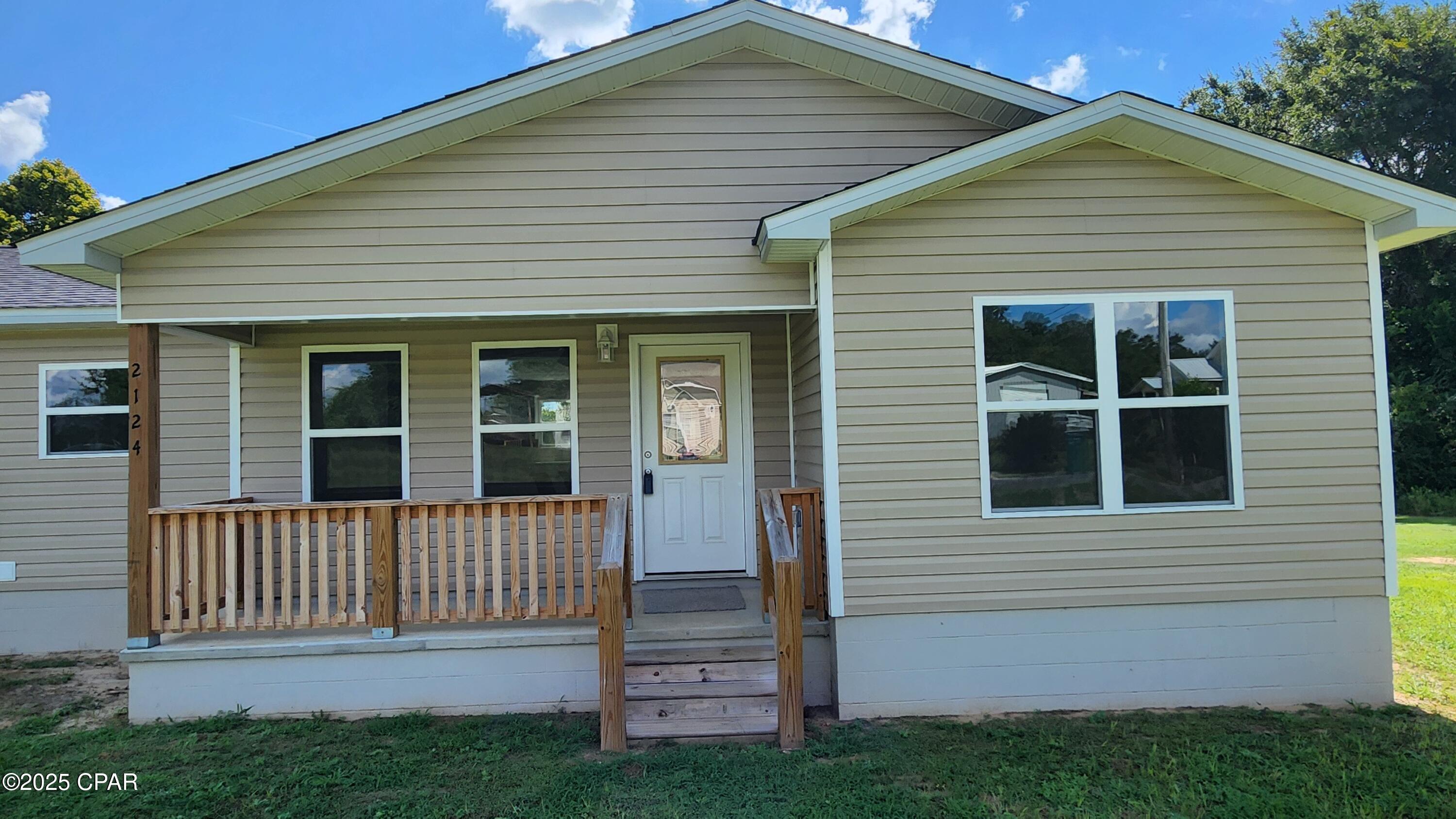 Grand Ridge - Residential