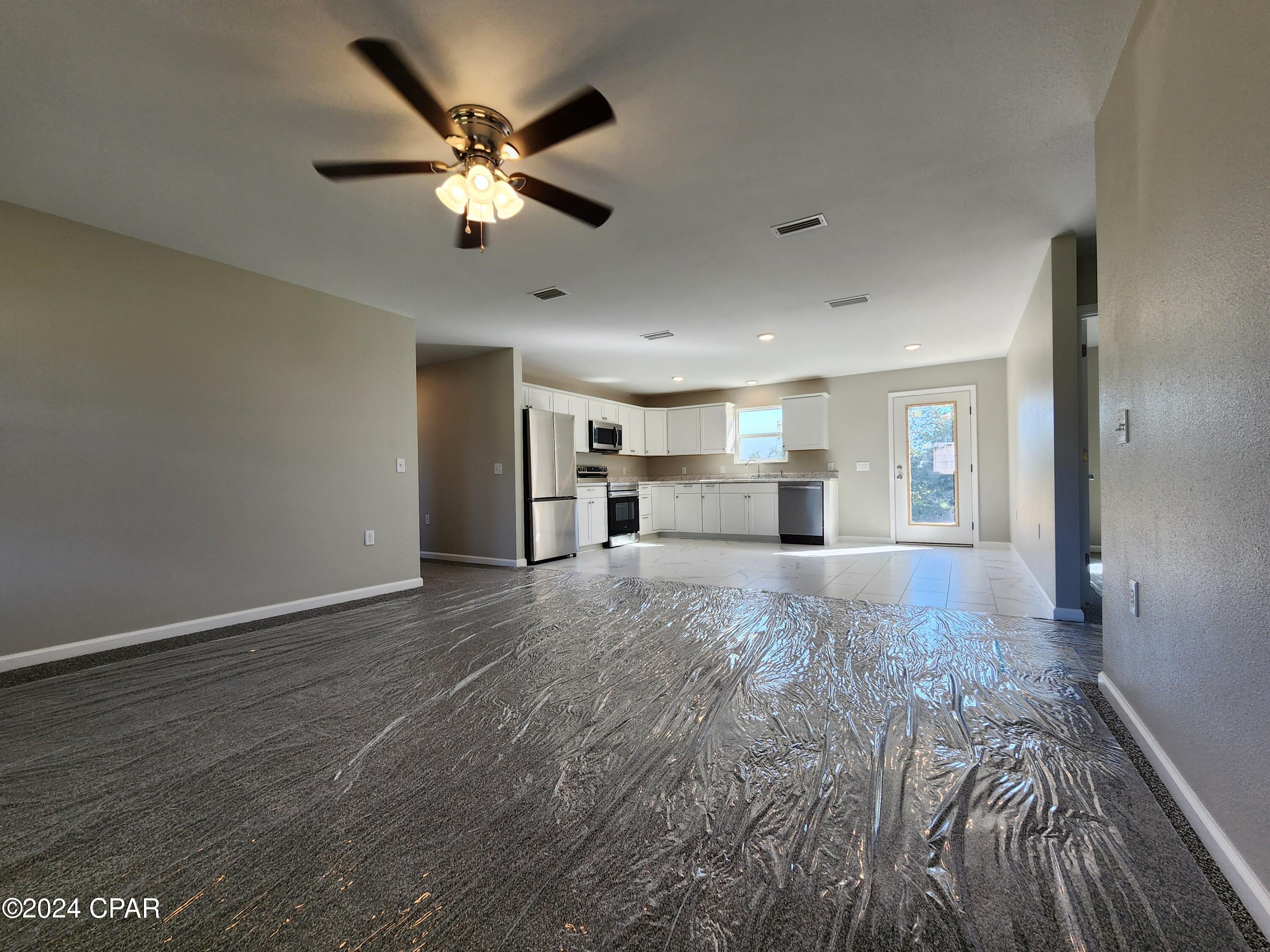 Grand Ridge - Residential