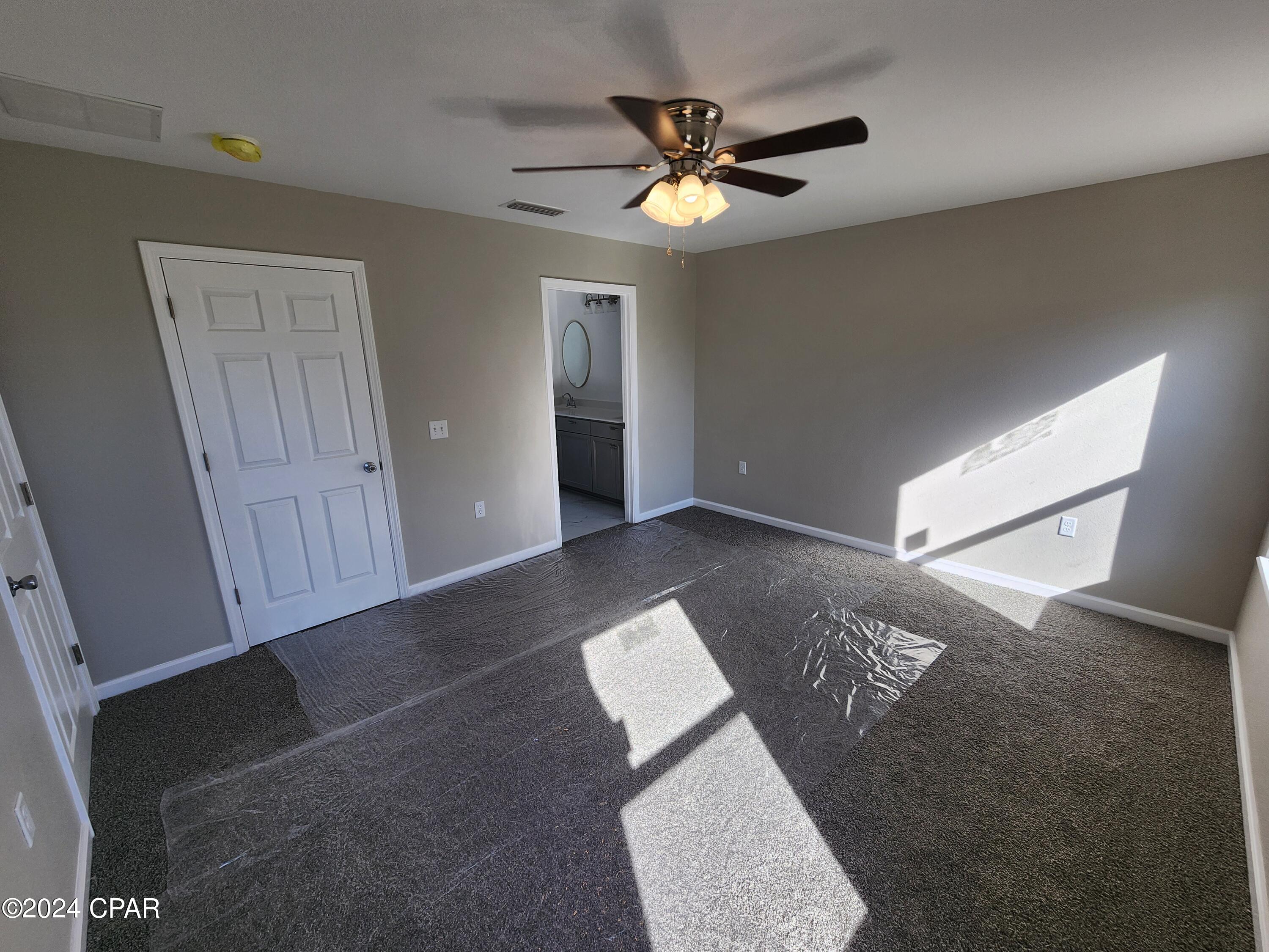 Grand Ridge - Residential