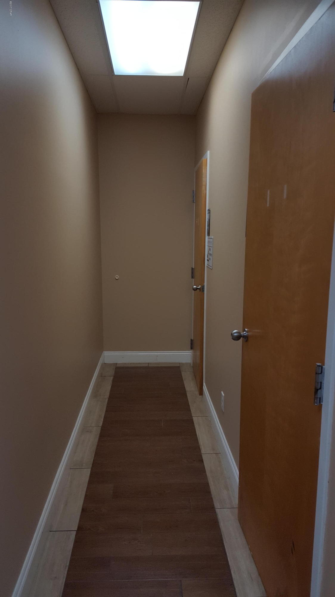 Holley Street Commercila Park - Commercial Lease