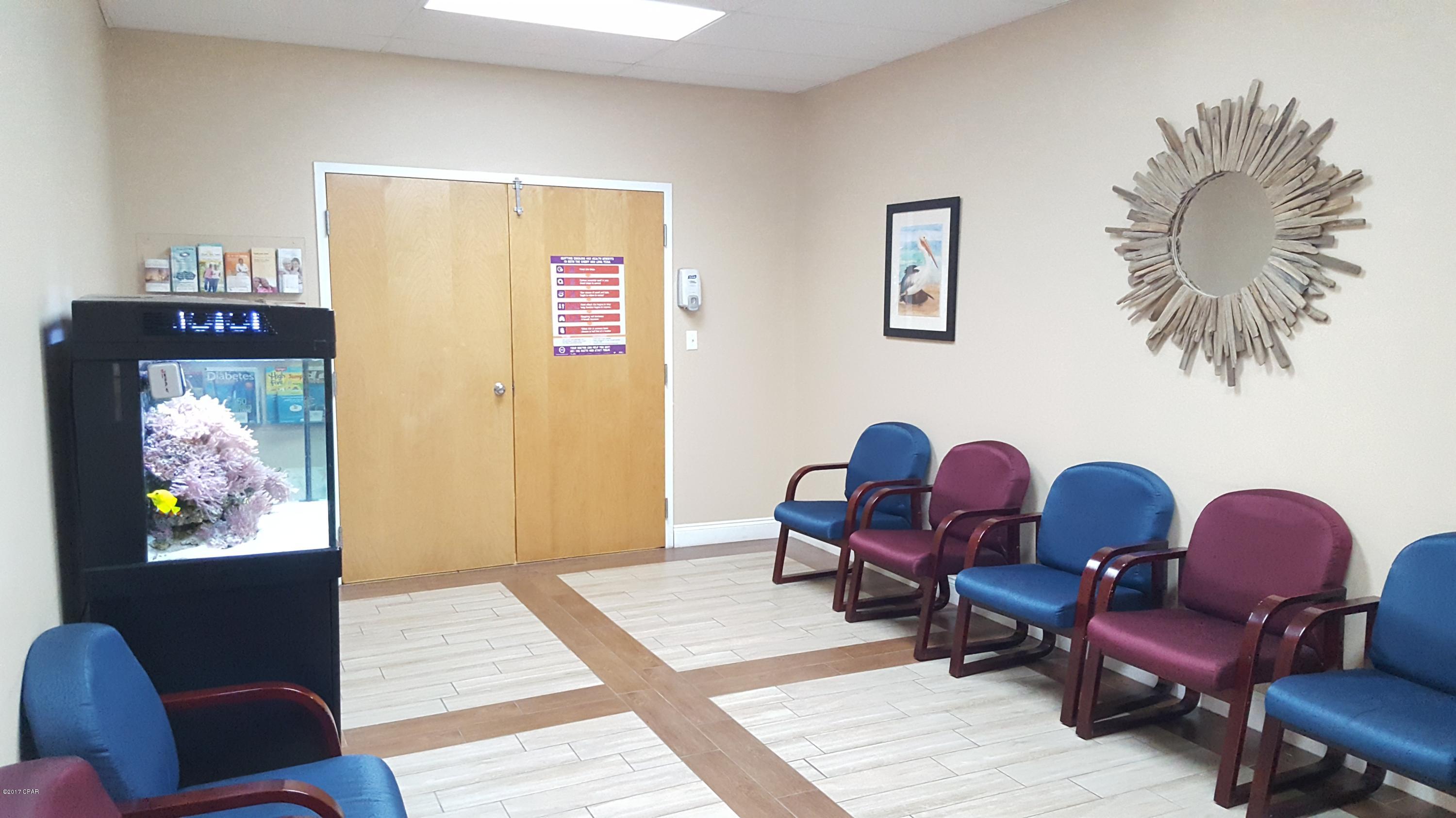 Holley Street Commercila Park - Commercial Lease