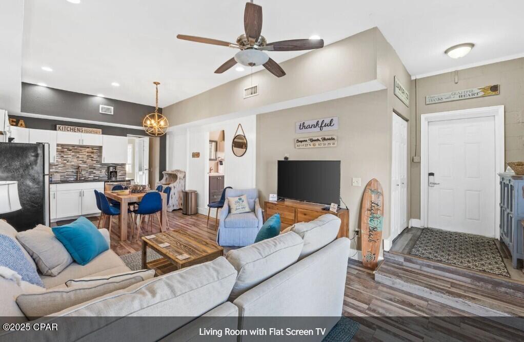 Laguna Beach 5th Add - Residential Lease