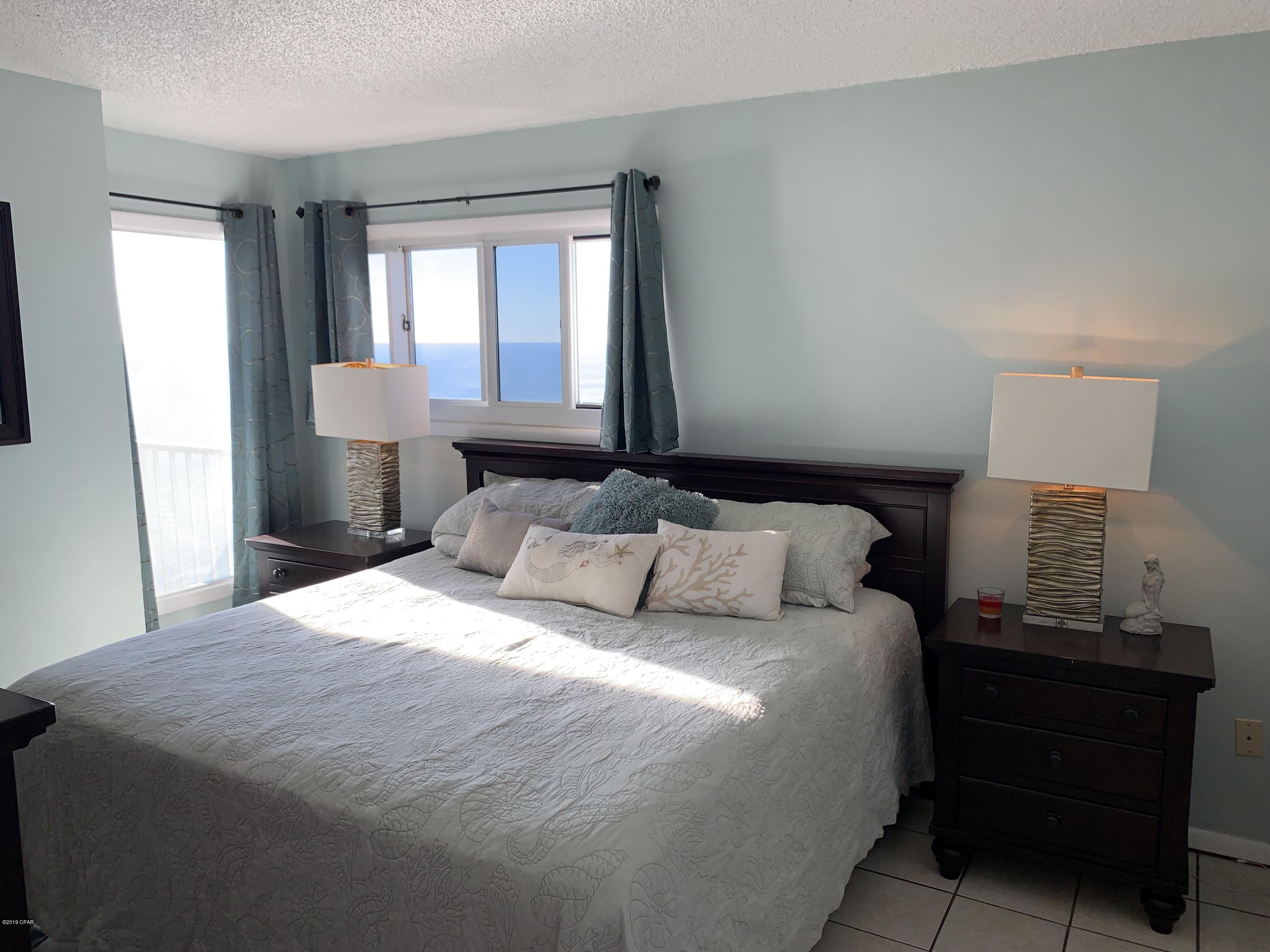 The Summit - Residential