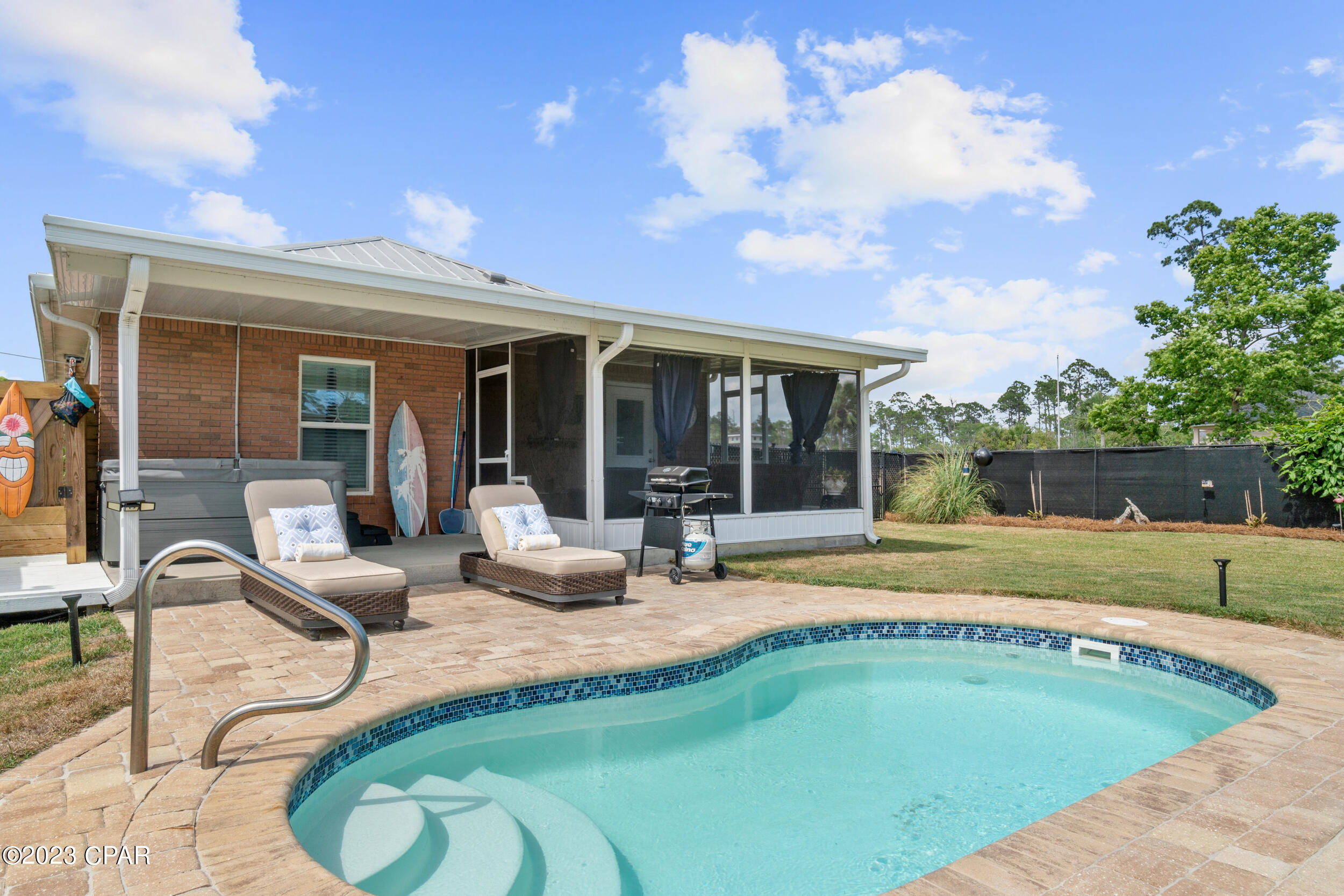 Palm Ridge - Residential