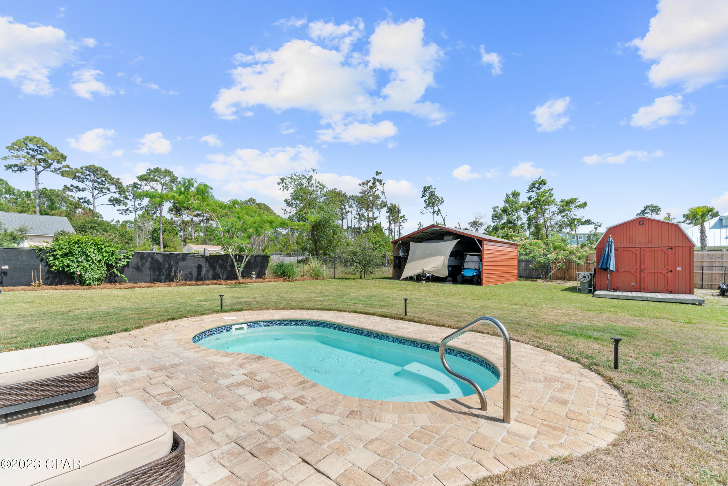 Palm Ridge - Residential