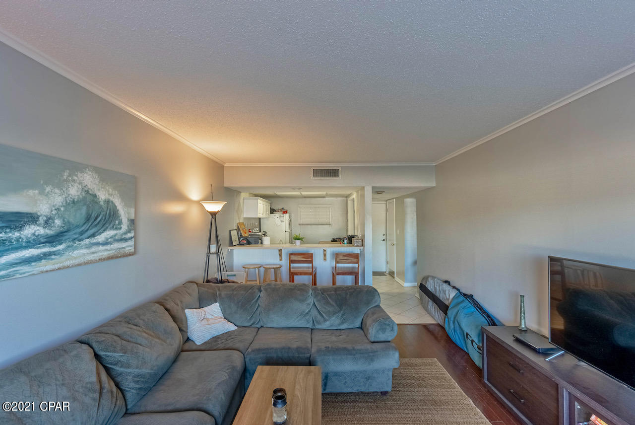 Colony Club - Residential