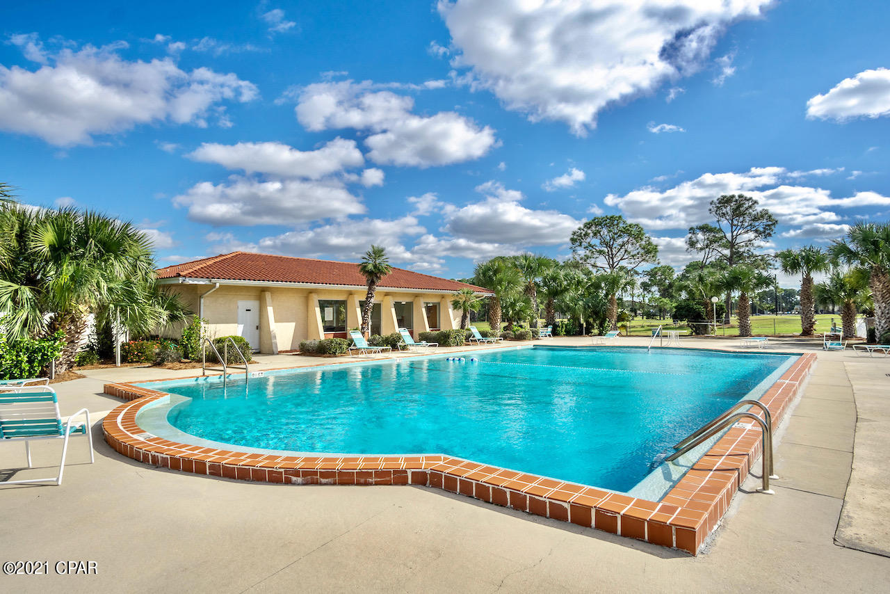 Colony Club - Residential