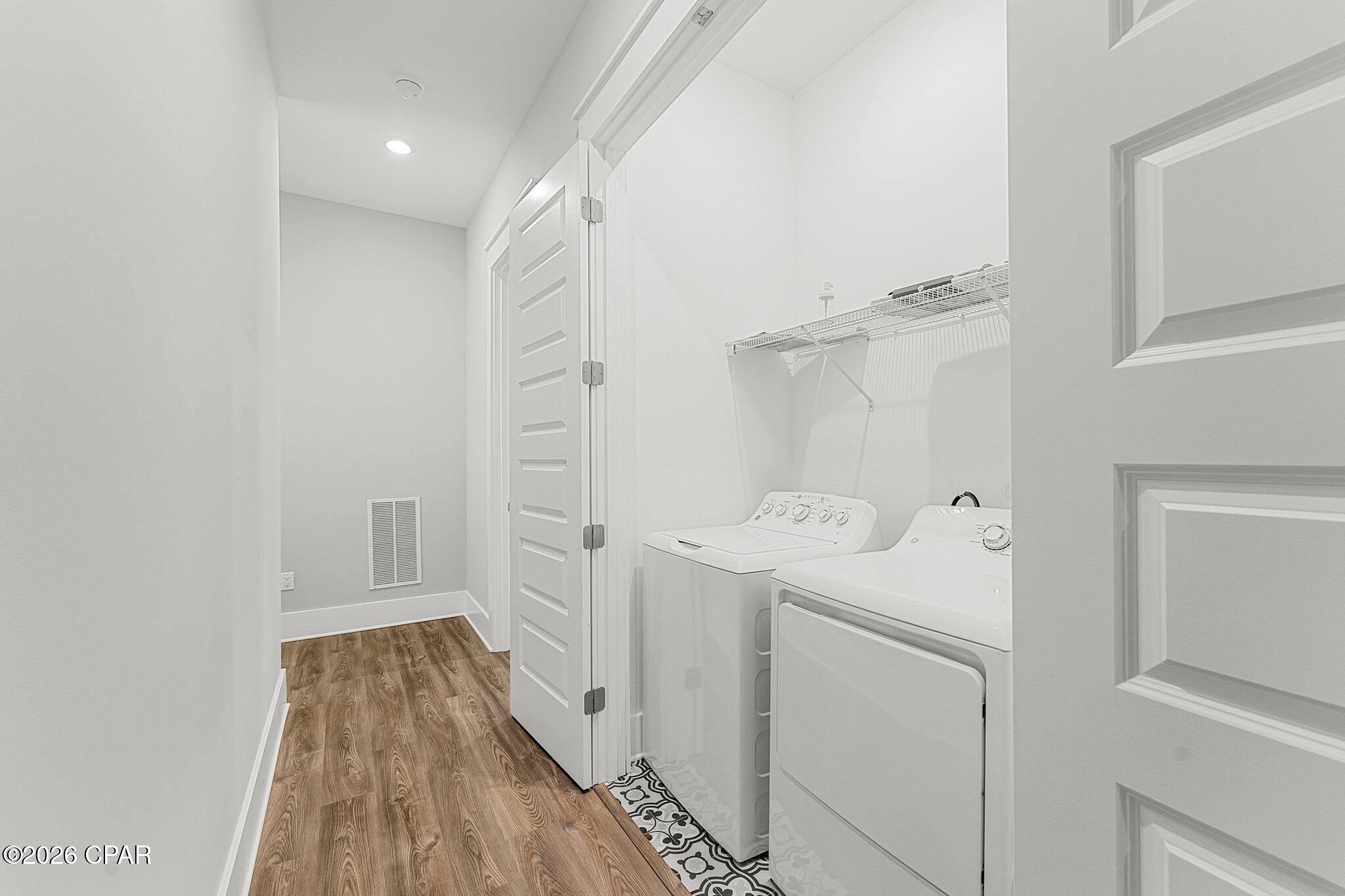 [No Recorded Subdiv] - Residential Lease