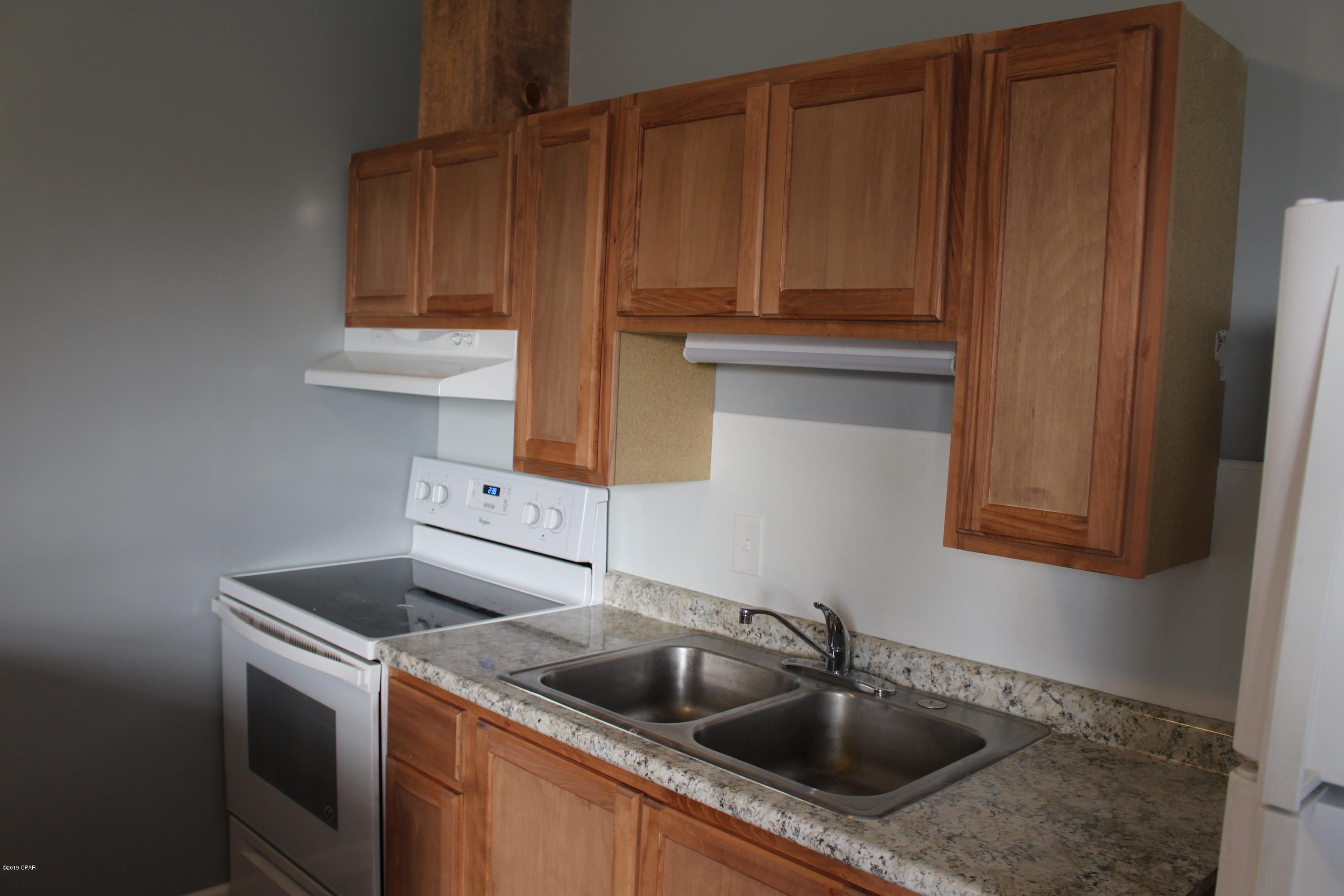 [No Recorded Subdiv] - Residential Lease