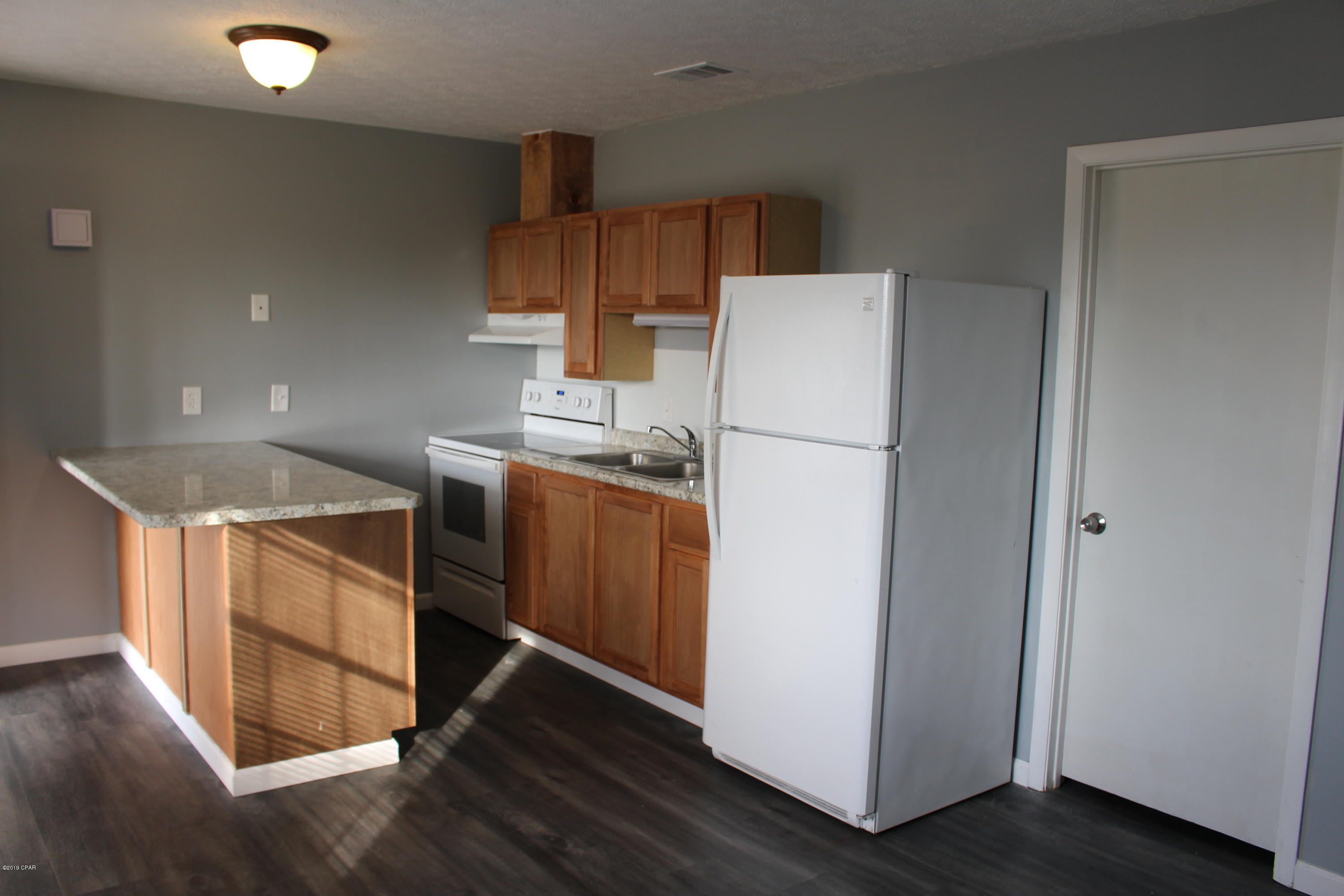 [No Recorded Subdiv] - Residential Lease