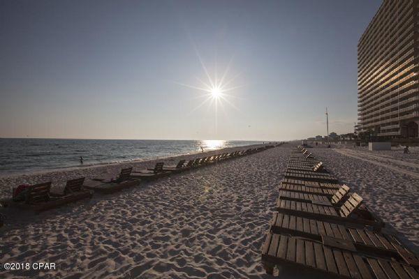 Splash Condo - Residential