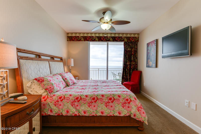 Splash Condo - Residential