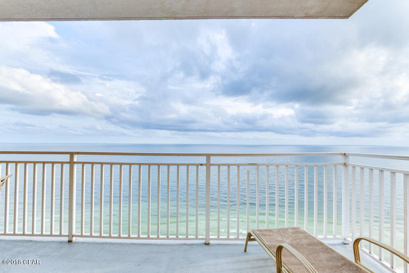 Splash Condo - Residential