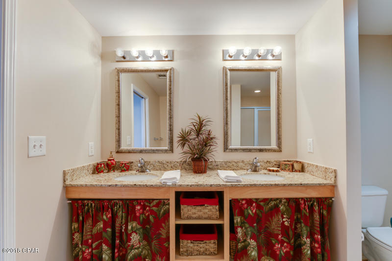 Splash Condo - Residential