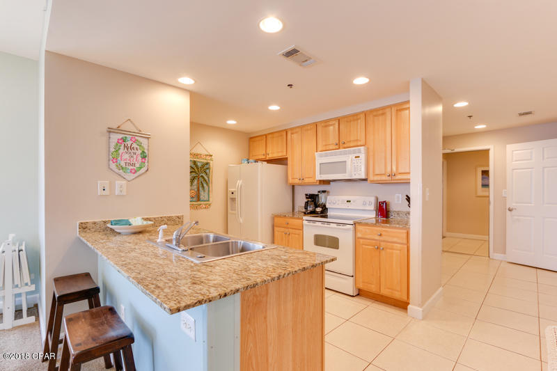 Splash Condo - Residential