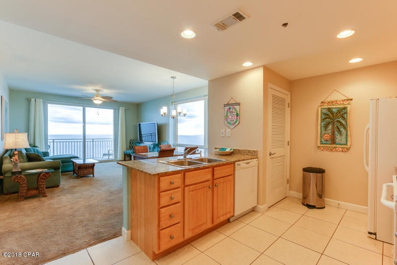 Splash Condo - Residential