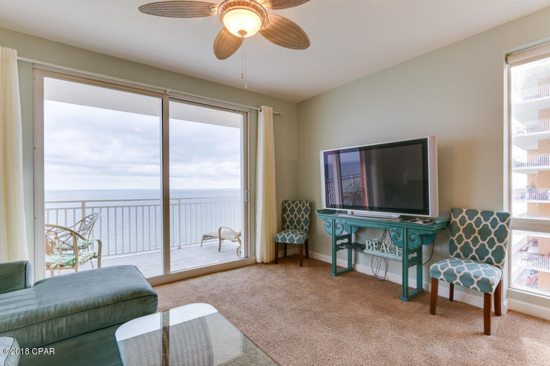 Splash Condo - Residential