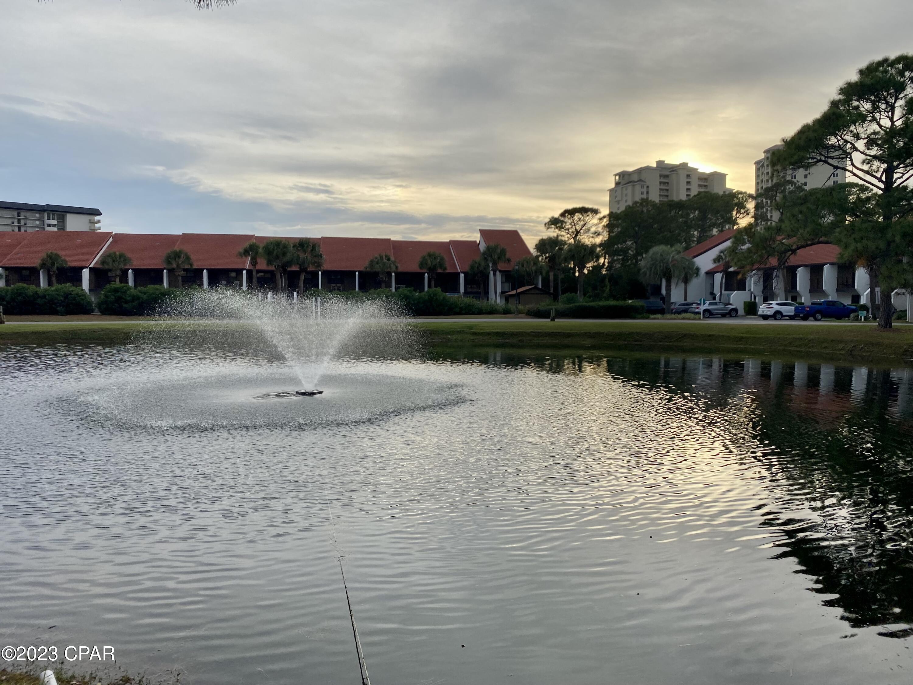 River Oaks Tennis Villas - Residential