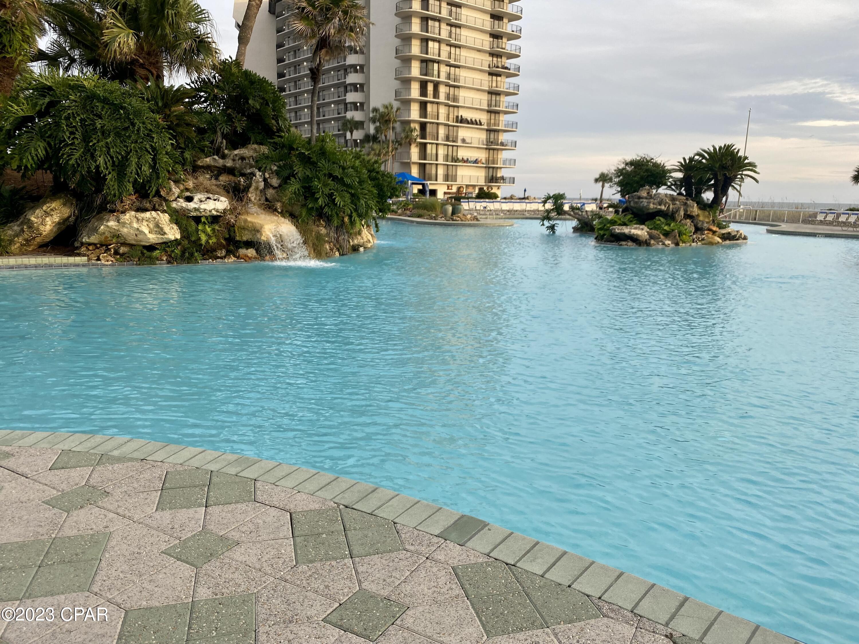 River Oaks Tennis Villas - Residential