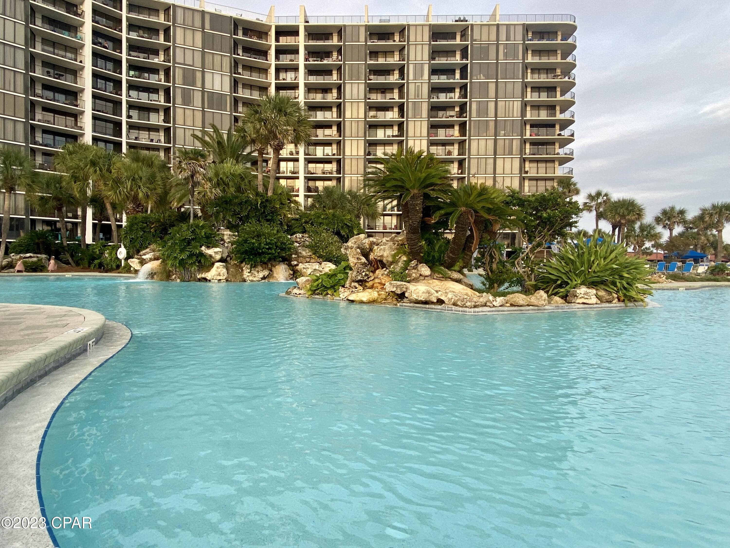 River Oaks Tennis Villas - Residential