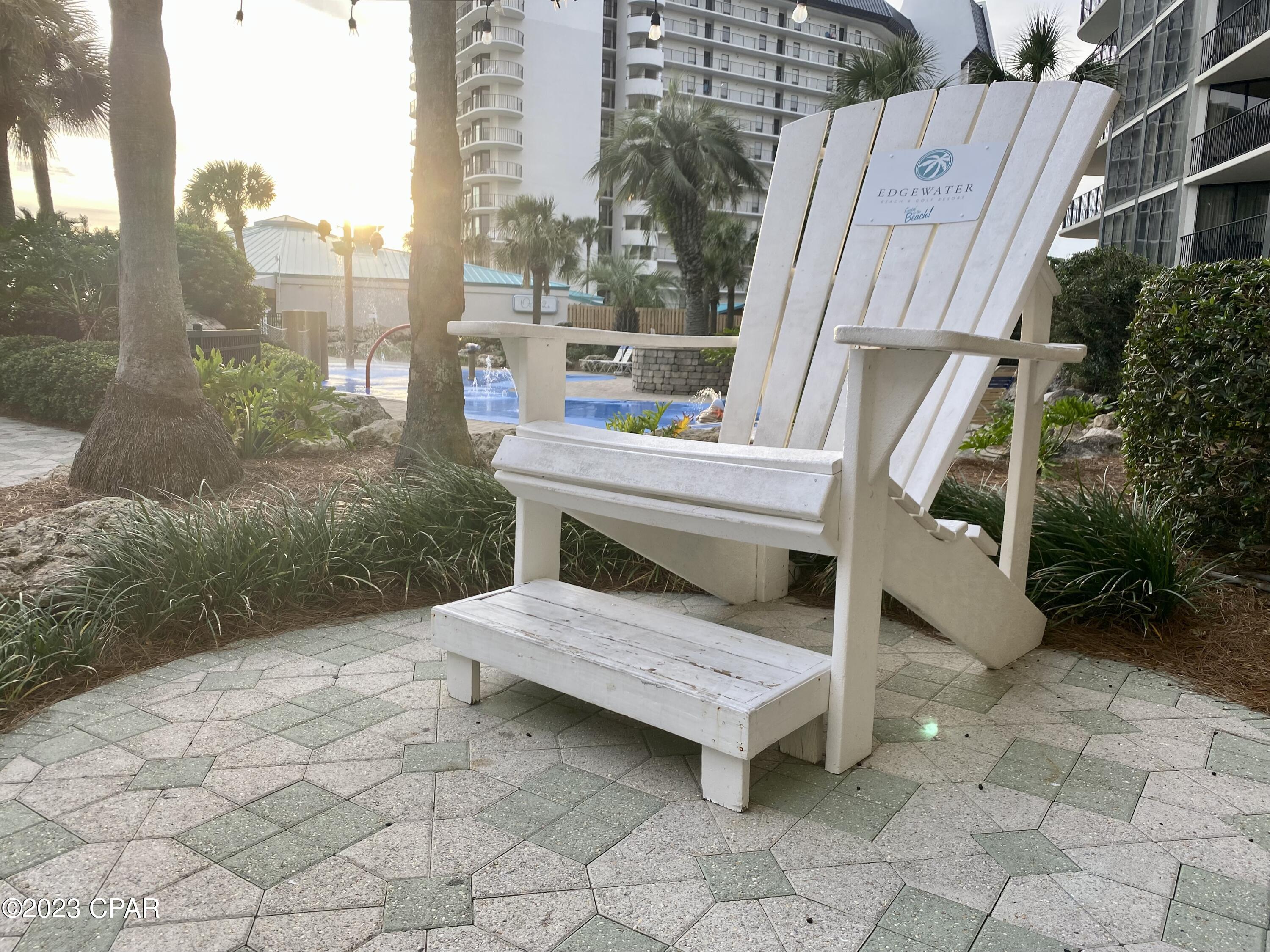 River Oaks Tennis Villas - Residential