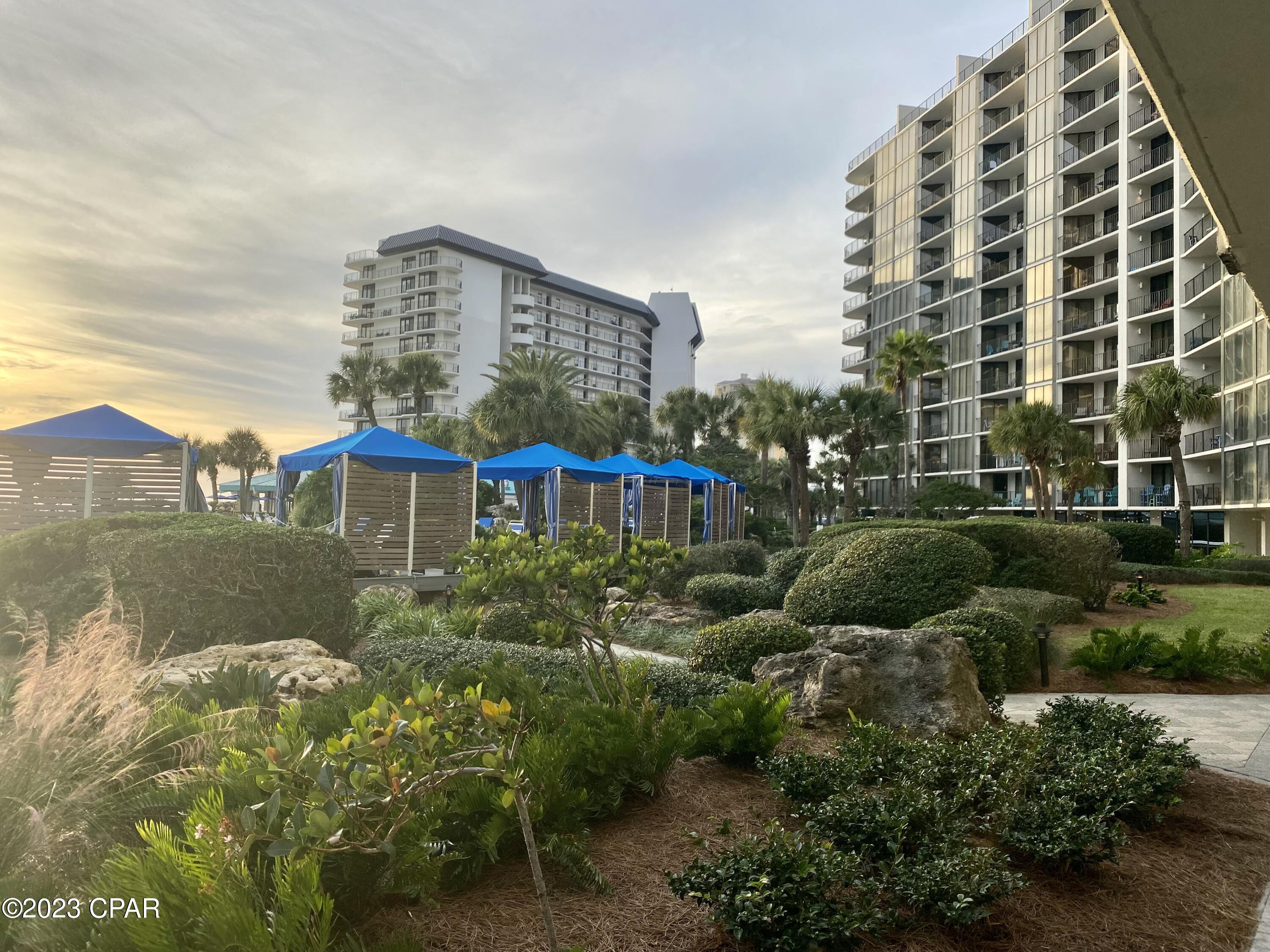 River Oaks Tennis Villas - Residential