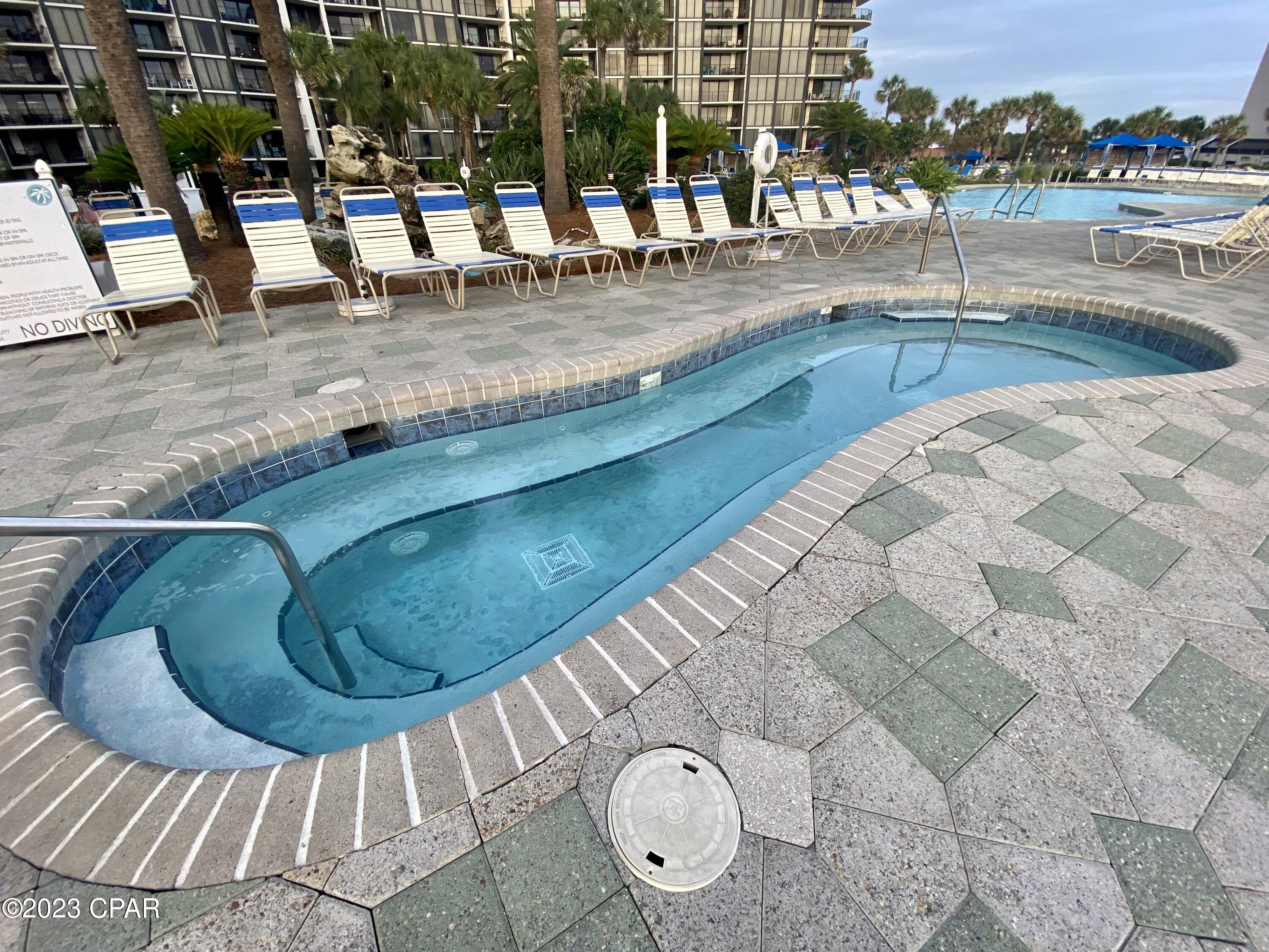 River Oaks Tennis Villas - Residential