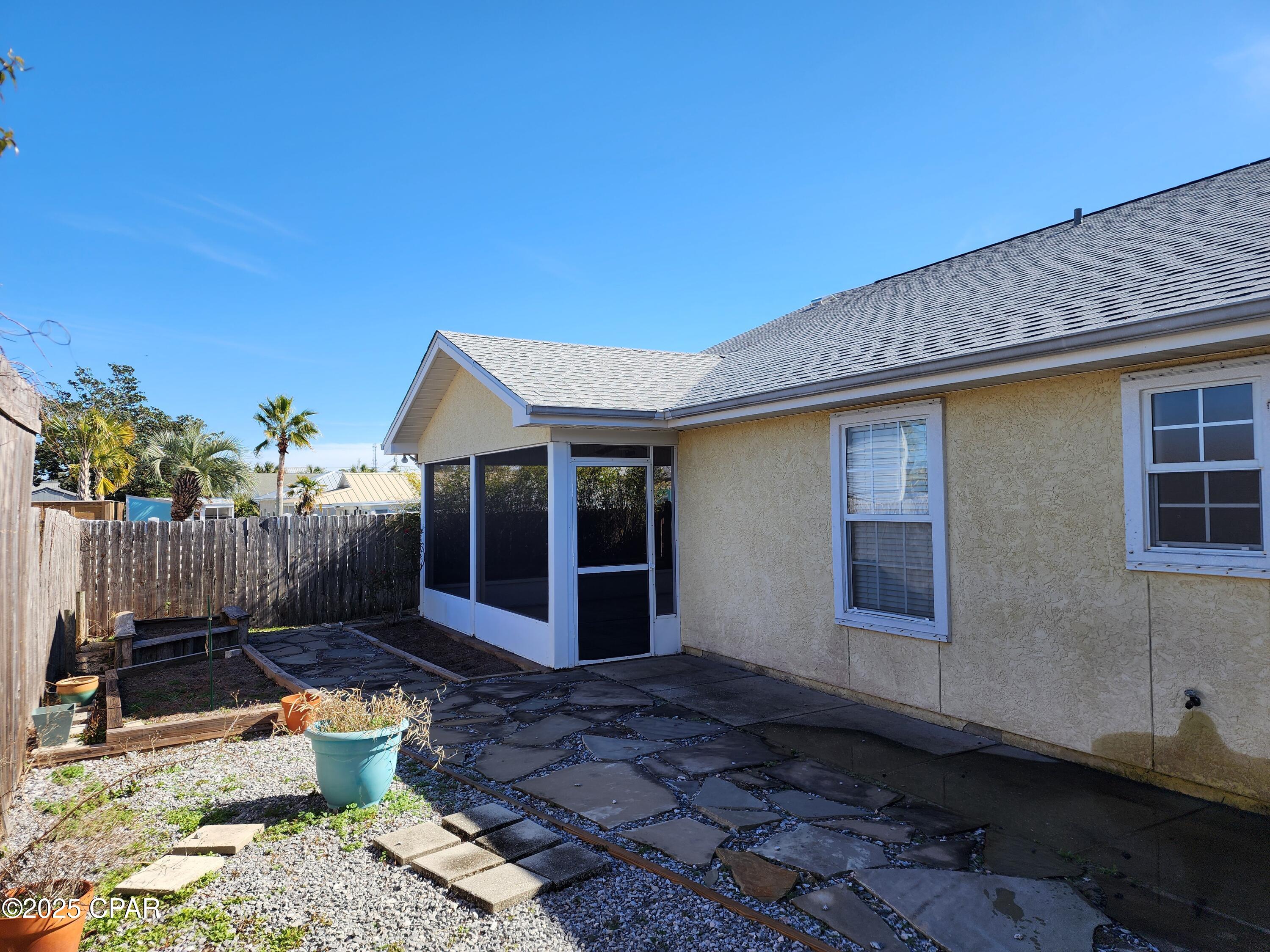 [No Recorded Subdiv] - Residential Lease