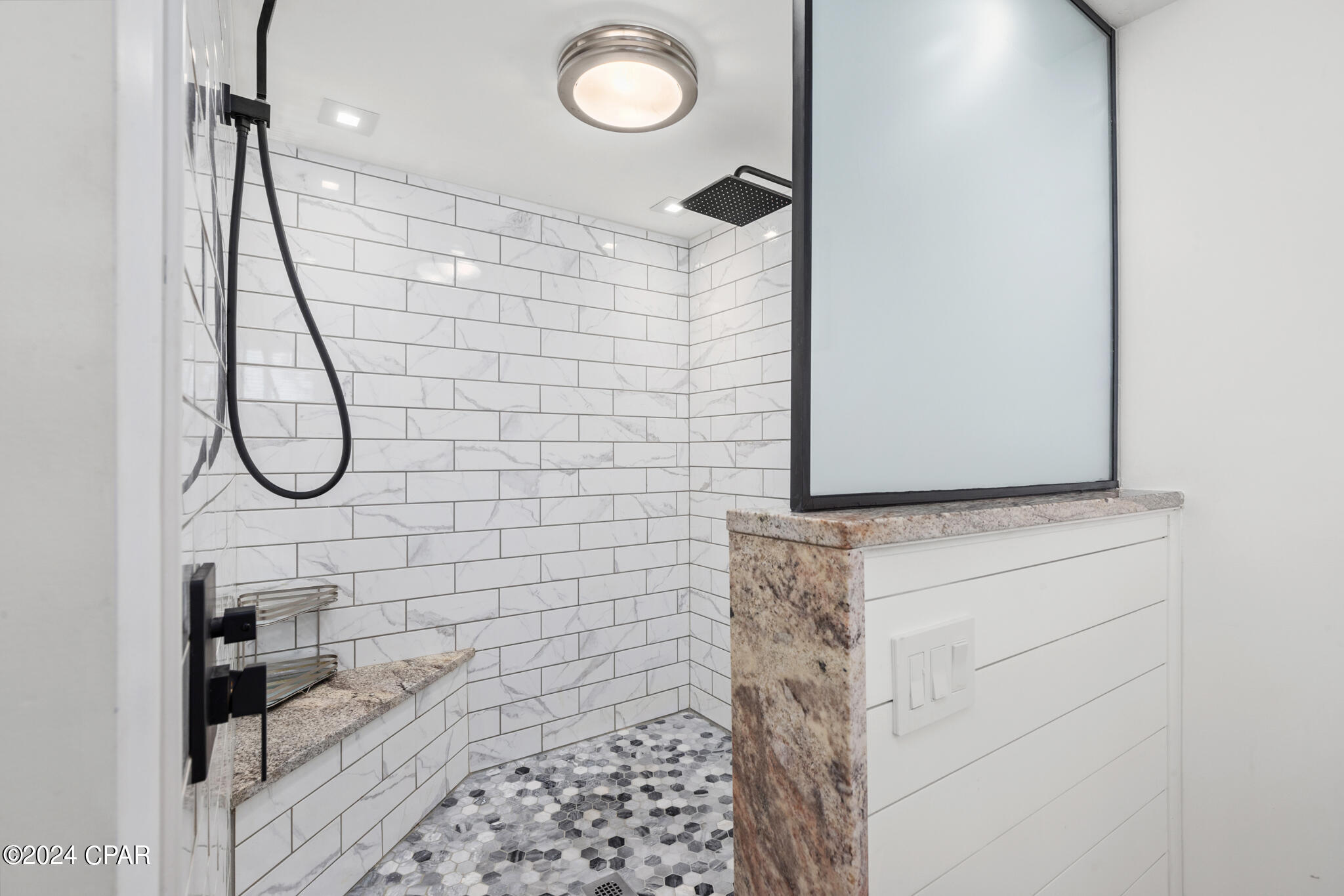 Kings Point Harbour U-I Replat - Residential