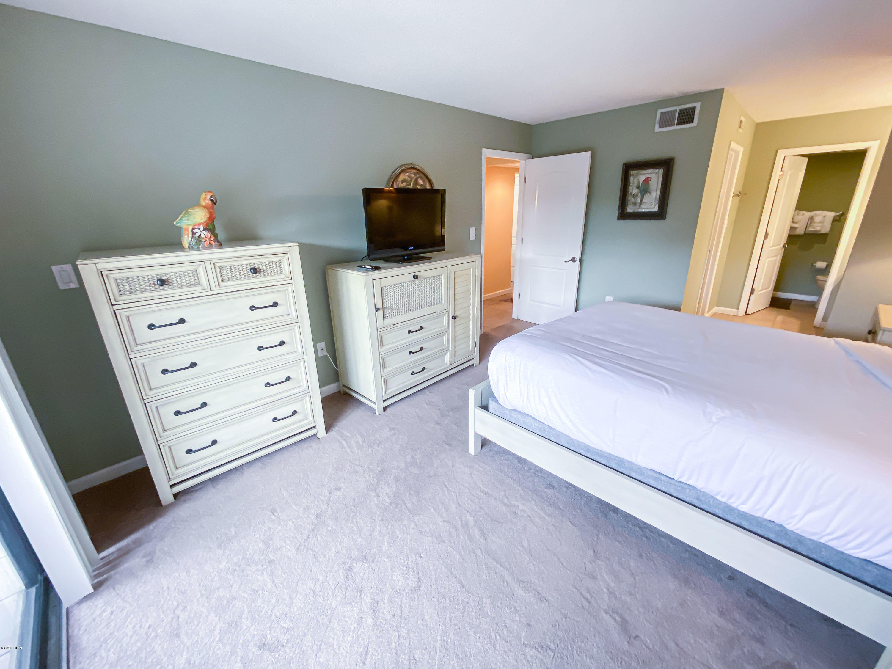 Edgewater Golf Villas 6 B - Residential