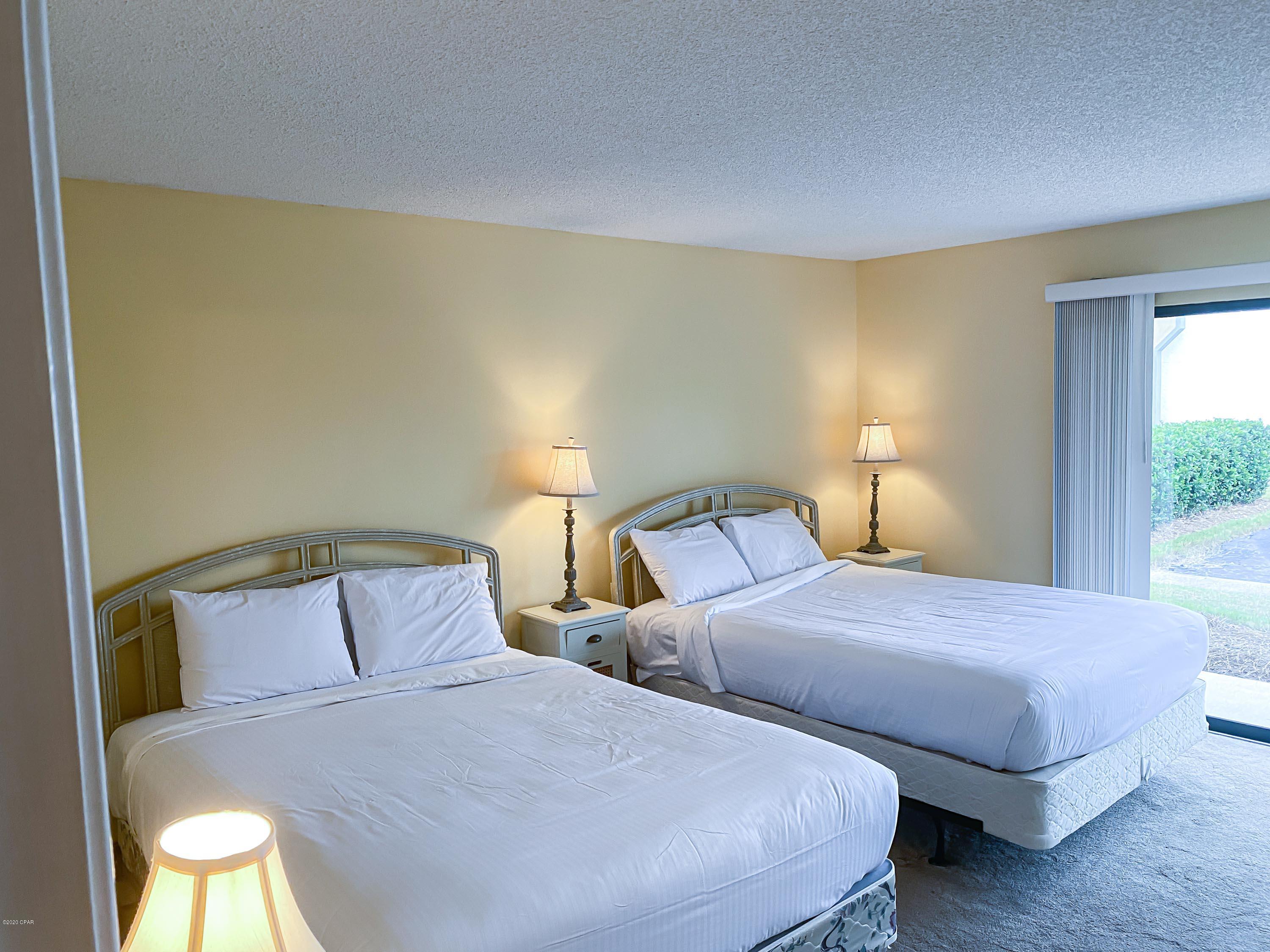 Edgewater Golf Villas 6 B - Residential