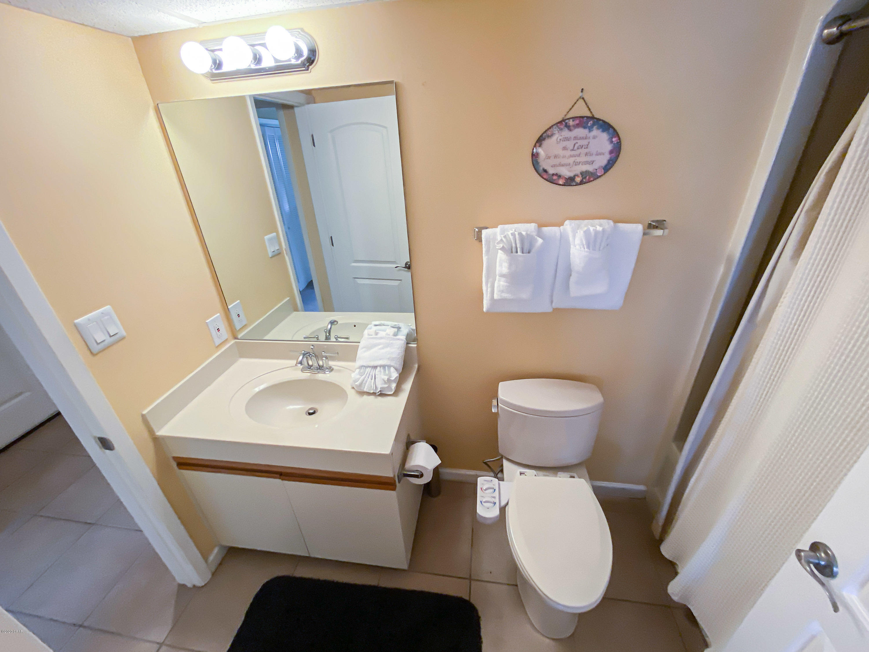 Edgewater Golf Villas 6 B - Residential